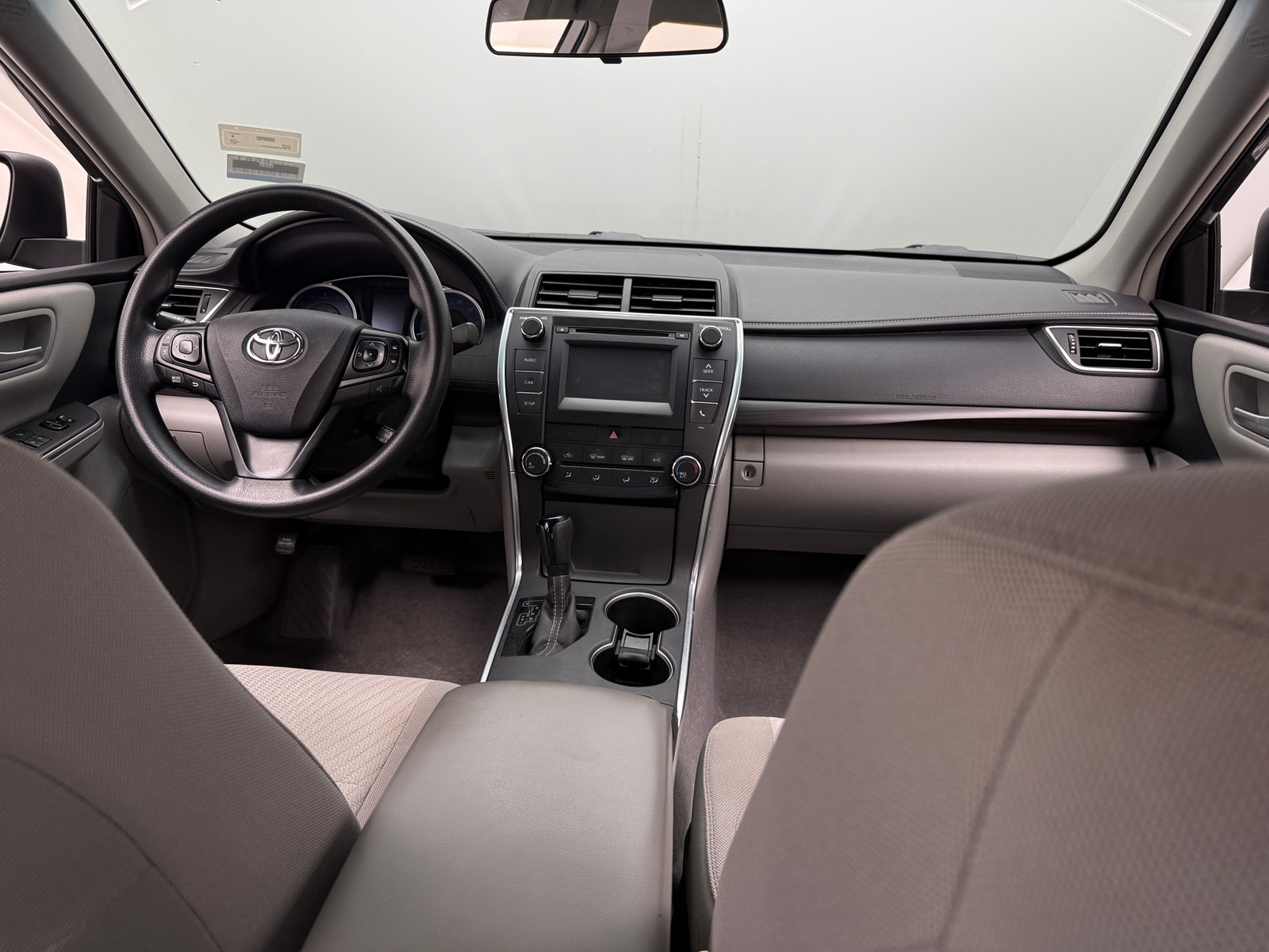 Thumbnail: 2017 Toyota Camry - 3