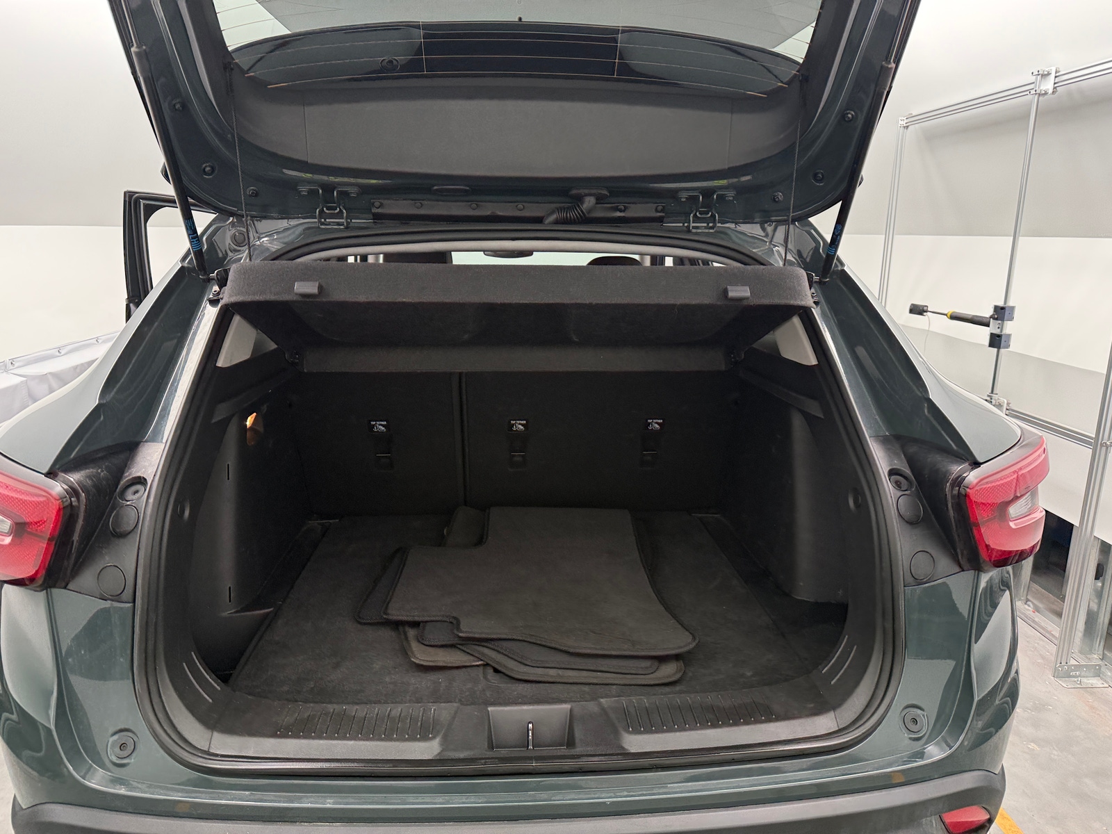 Thumbnail: 2025 Chevrolet Trax - 7