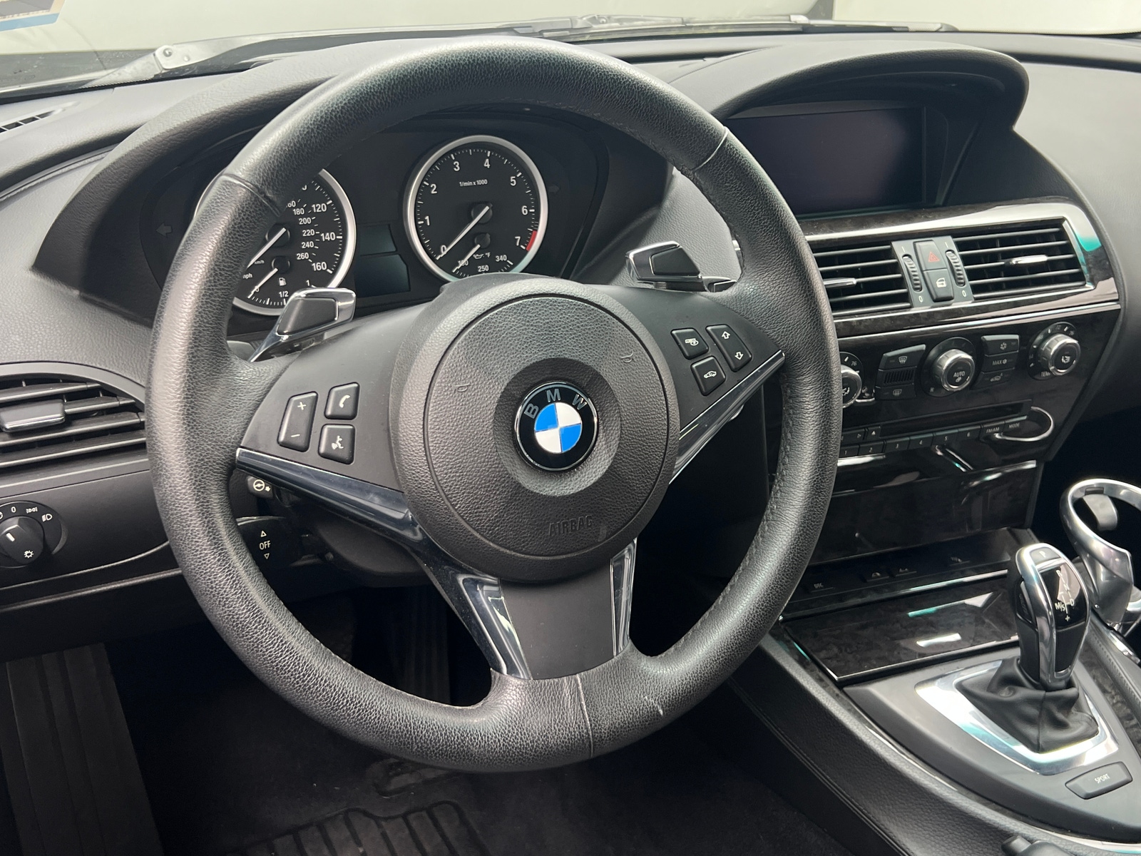 Thumbnail: 2010 BMW 6 Series - 4