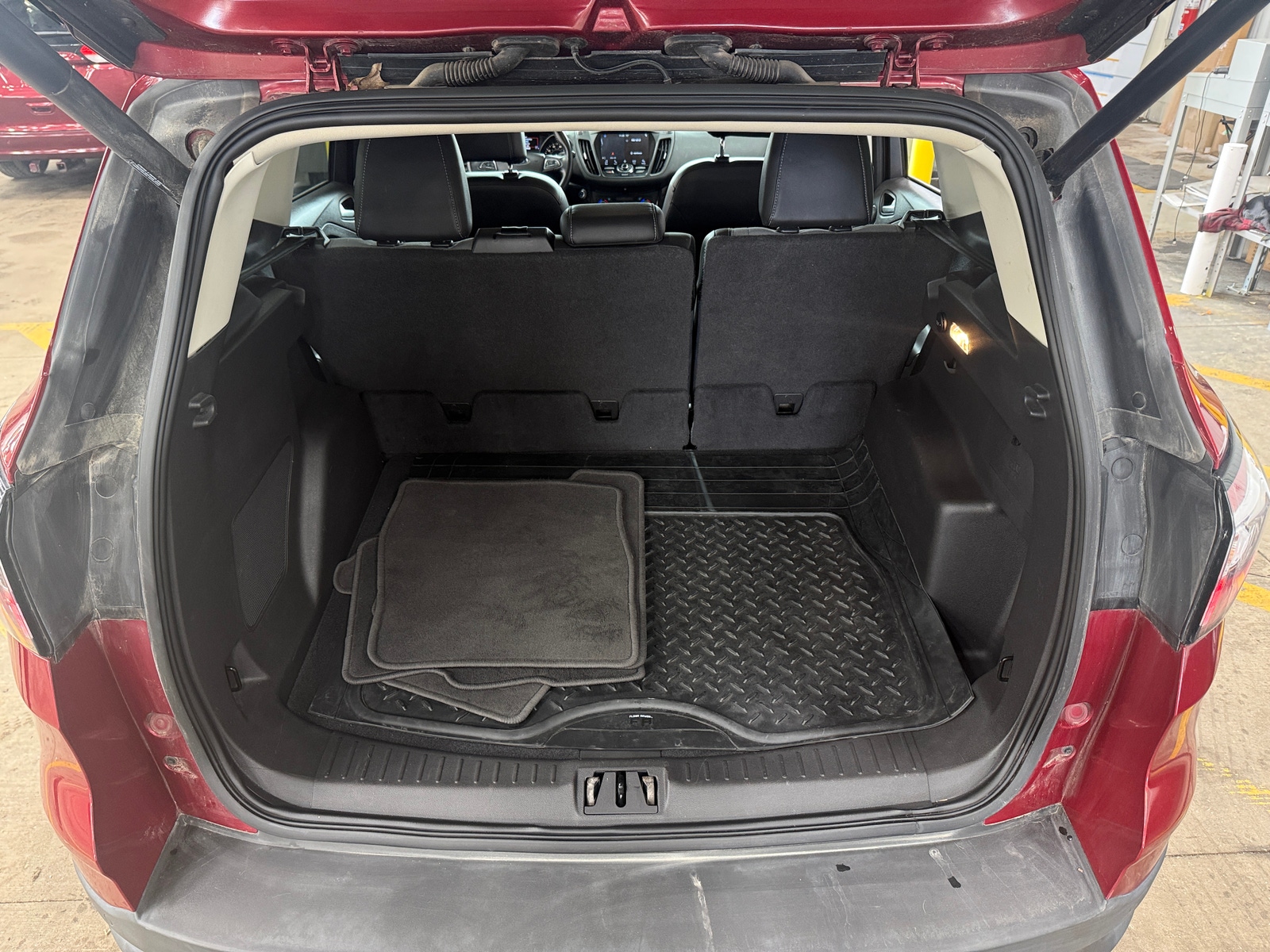 Thumbnail: 2017 Ford Escape - 6