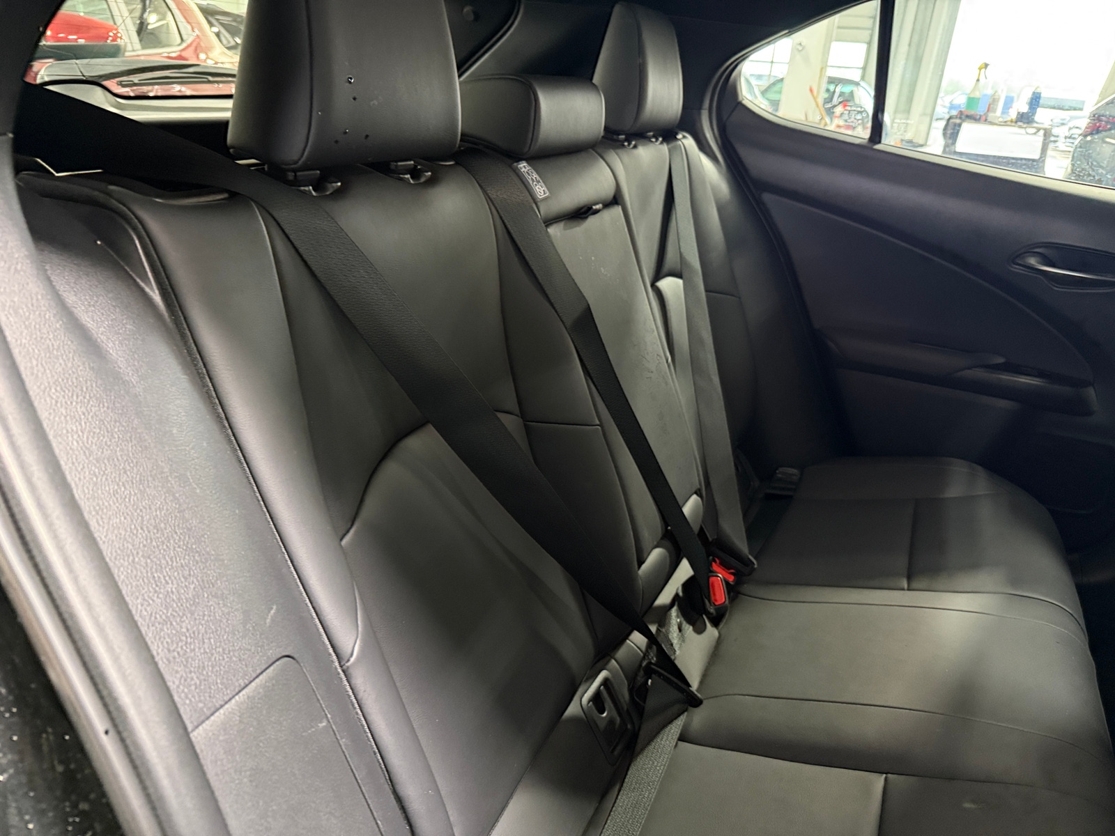 Thumbnail: 2021 Lexus UX - 5