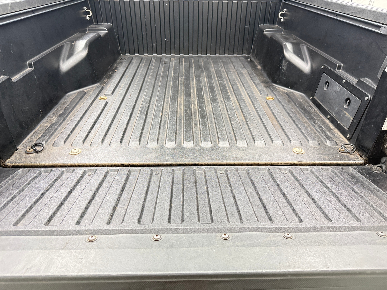 Thumbnail: 2021 Toyota Tacoma - 7