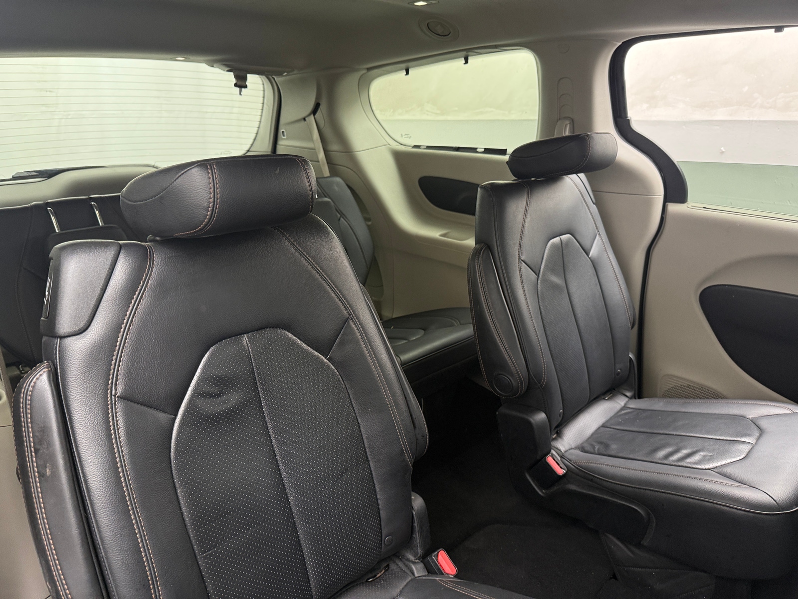 Thumbnail: 2018 Chrysler Pacifica - 5