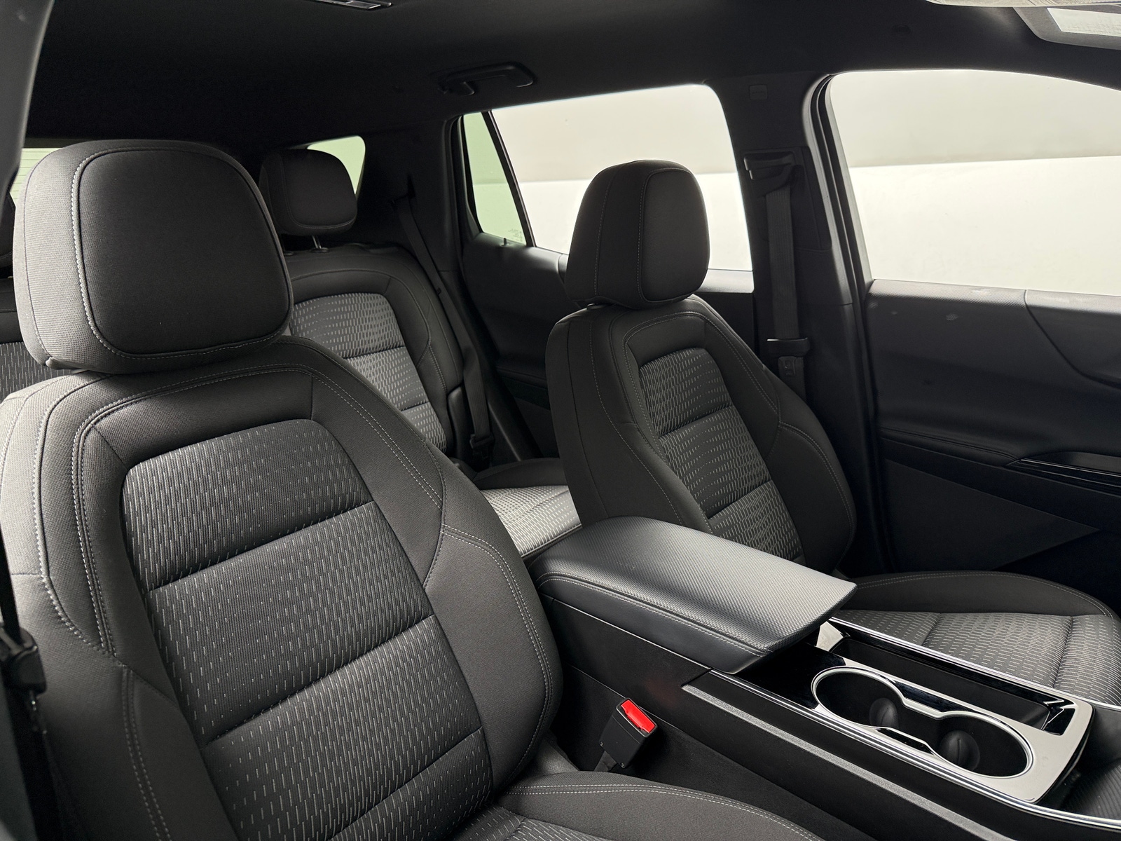 Thumbnail: 2025 Chevrolet Equinox - 2