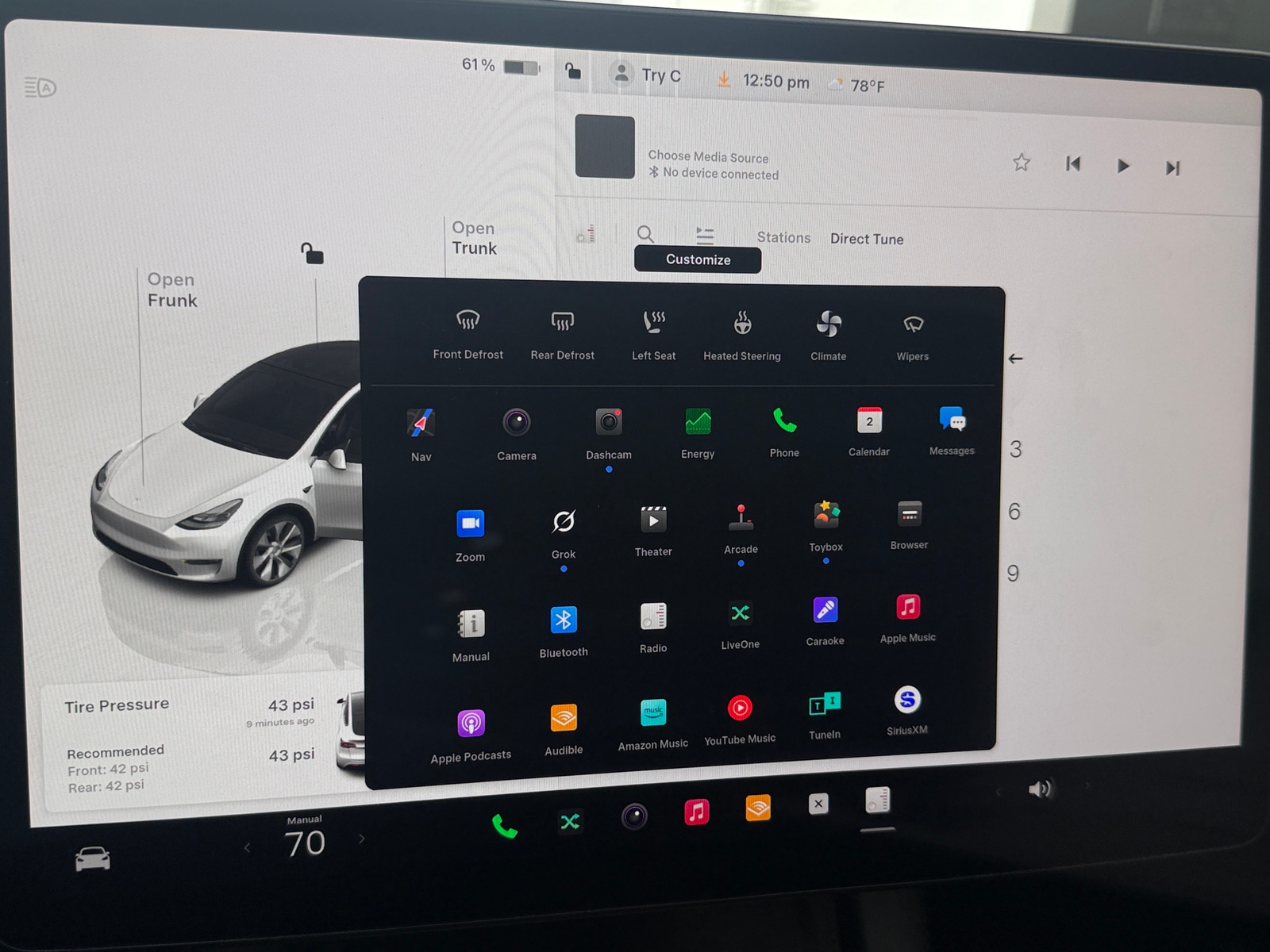 Thumbnail: 2023 Tesla Model Y - 3