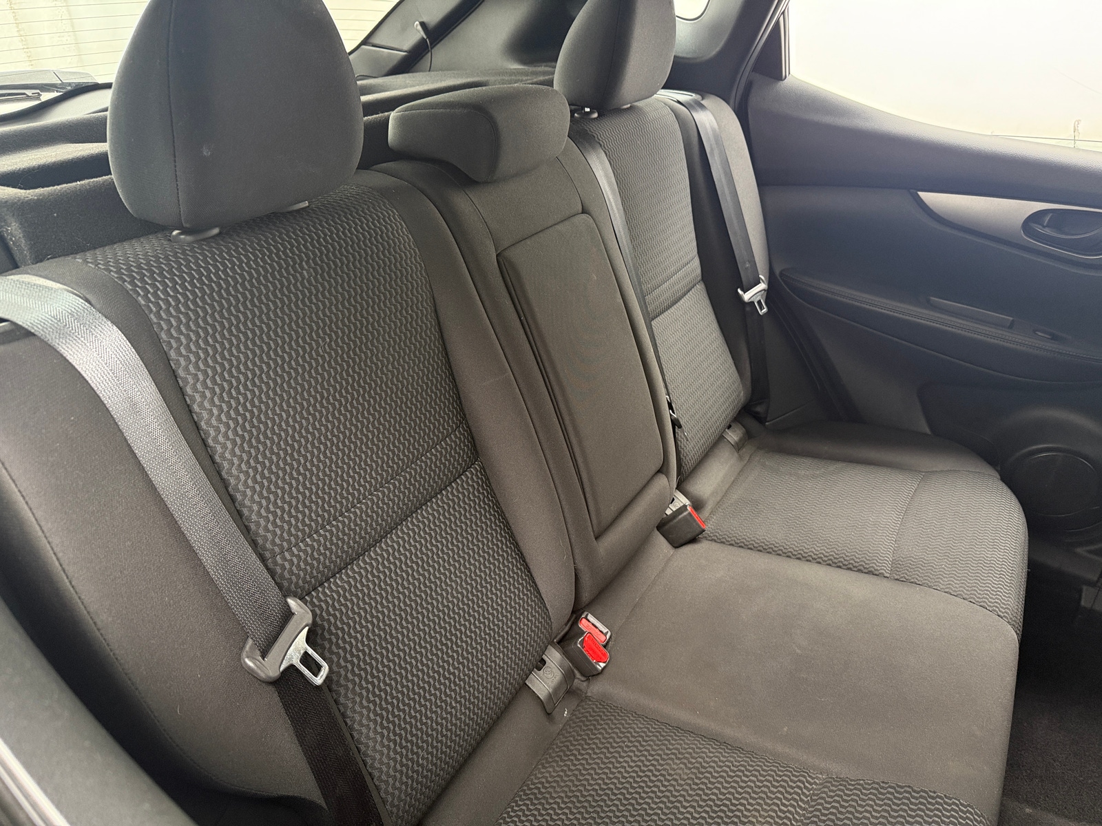 Thumbnail: 2018 Nissan Rogue Sport - 6