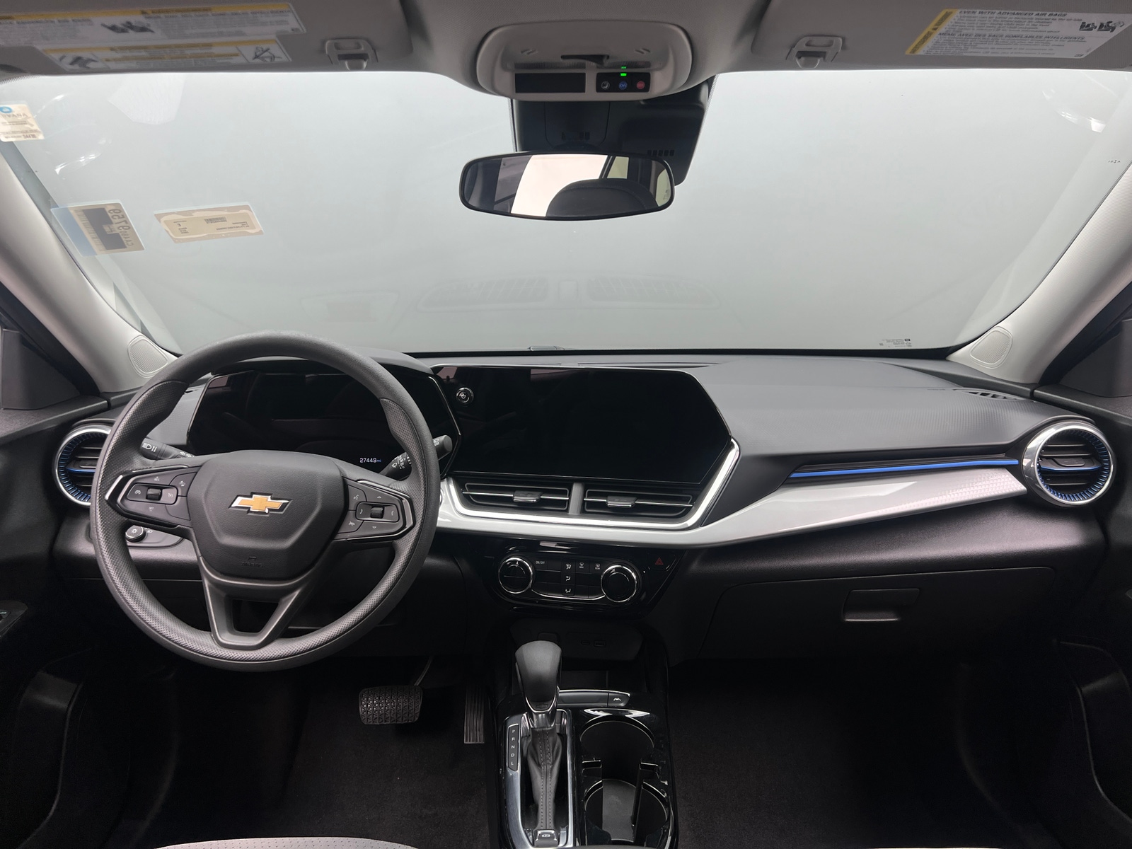 Thumbnail: 2025 Chevrolet Trax - 3