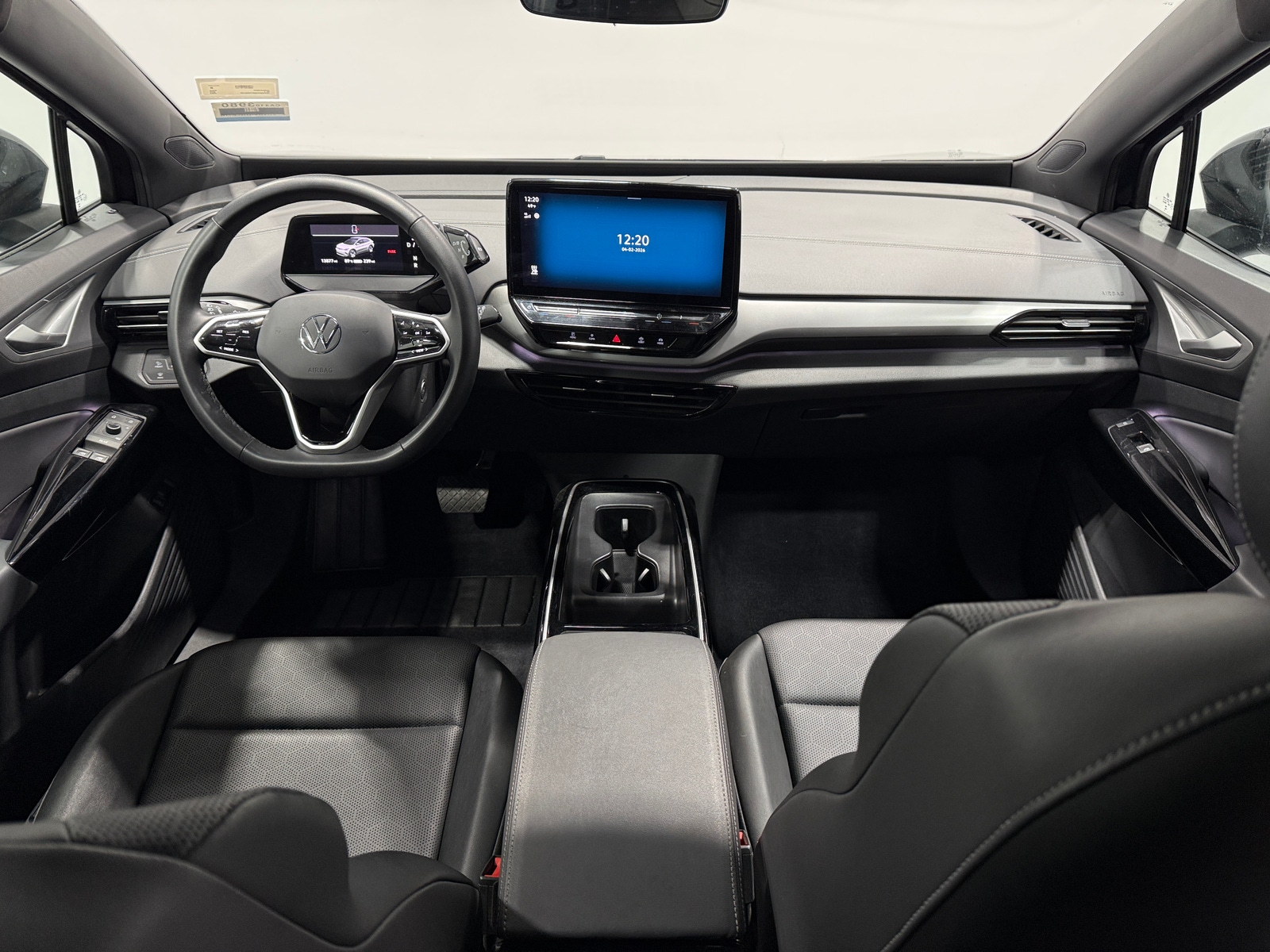 Thumbnail: 2023 Volkswagen ID.4 - 2