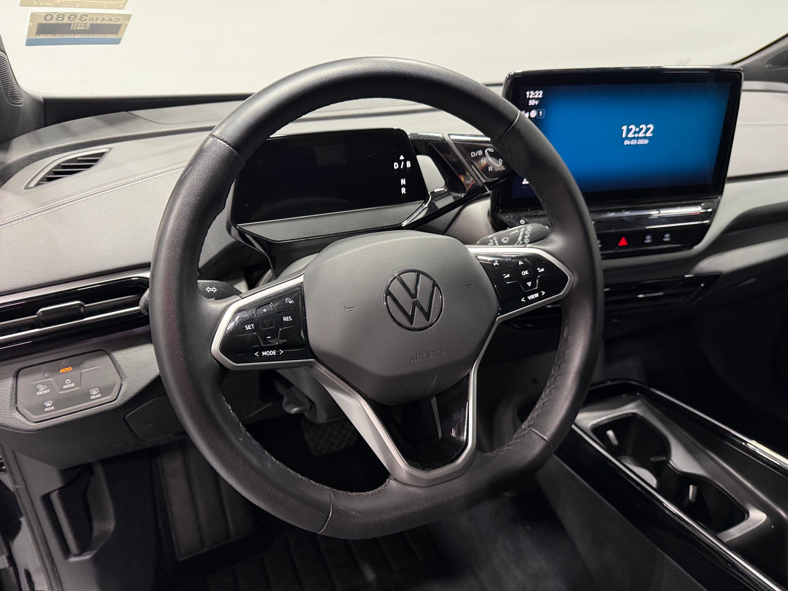 Thumbnail: 2023 Volkswagen ID.4 - 4