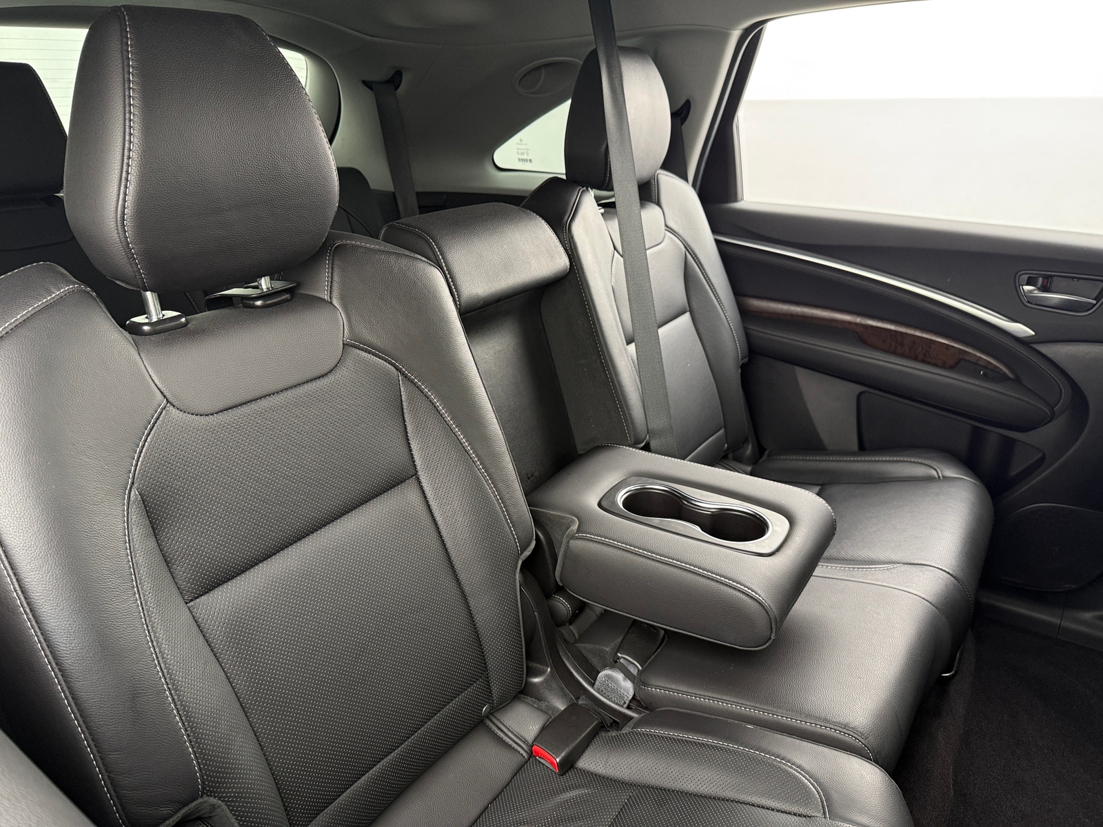 Thumbnail: 2020 Acura MDX - 5