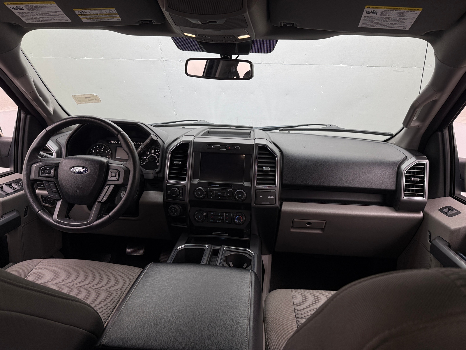 Thumbnail: 2019 Ford Econoline - 3