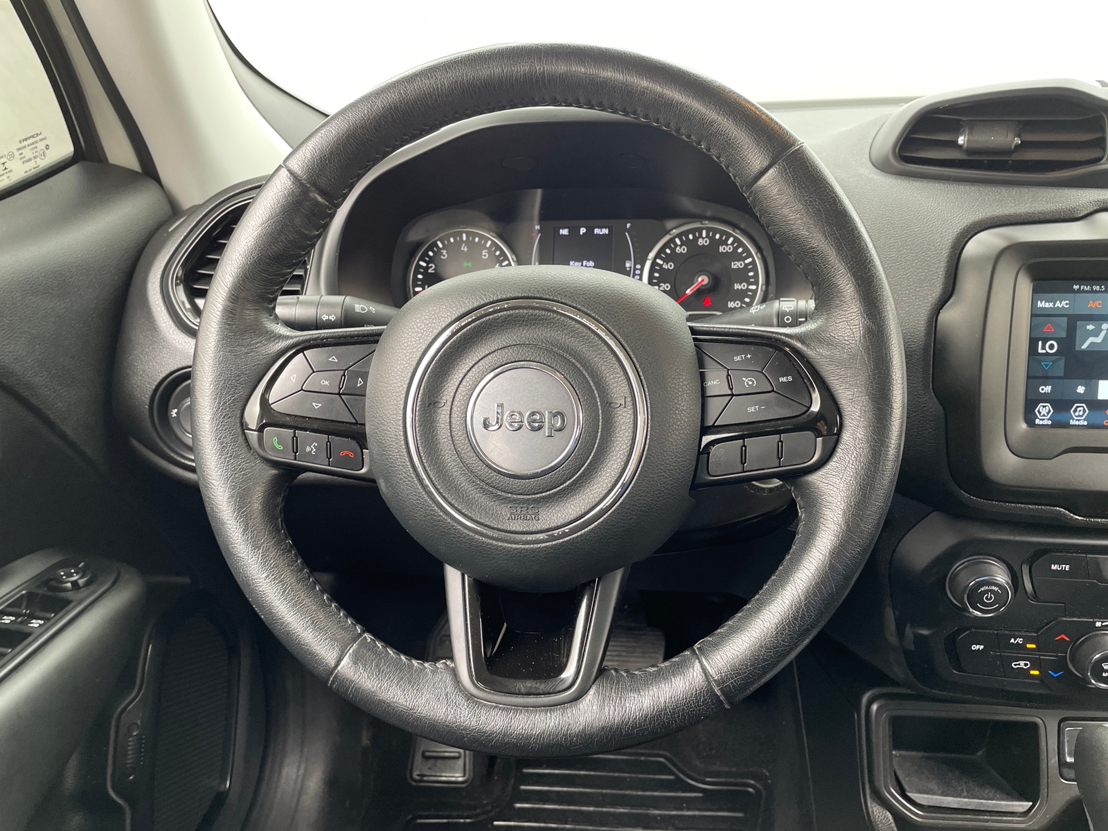 Thumbnail: 2020 Jeep Renegade - 5