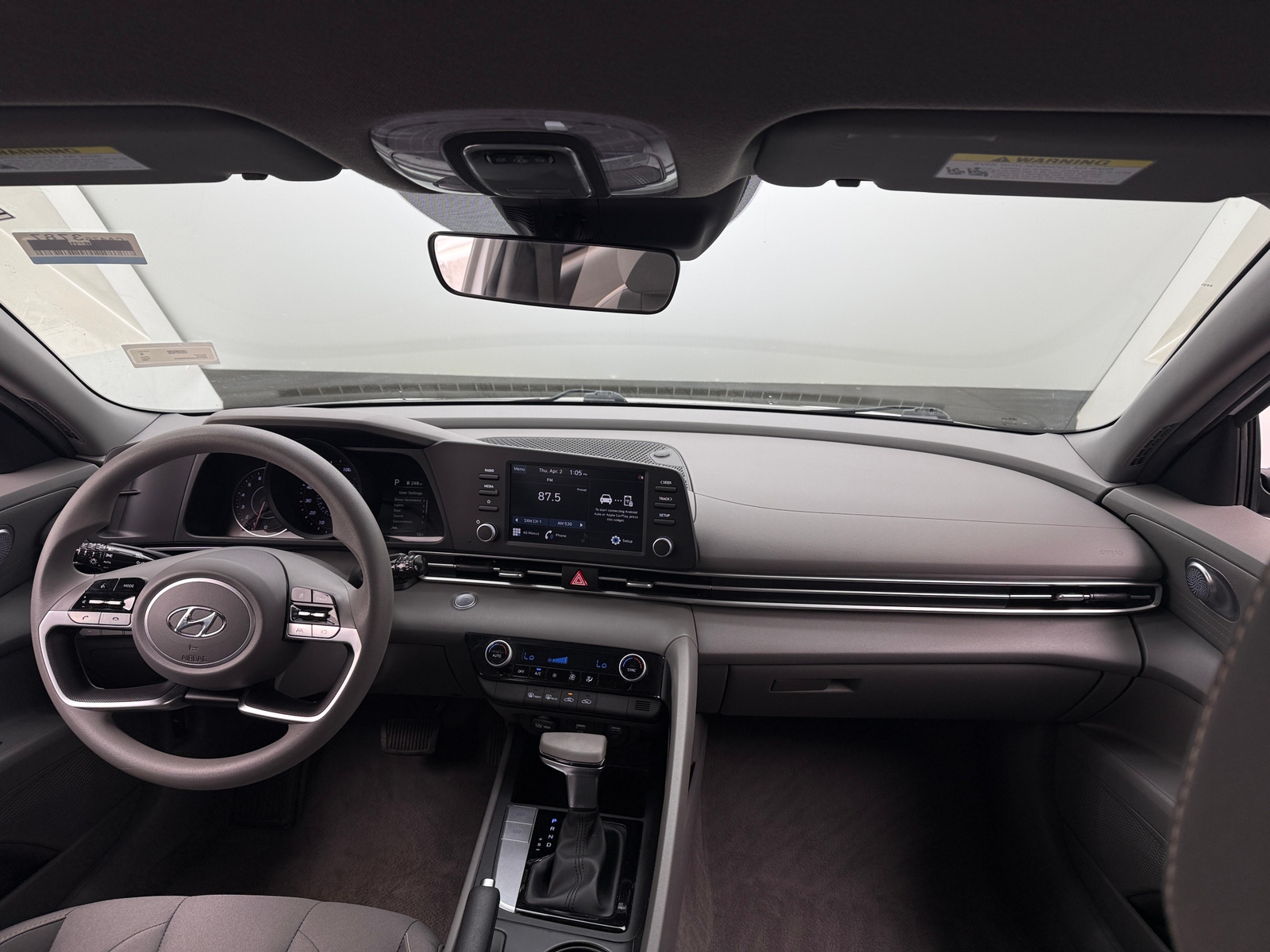 Thumbnail: 2022 Hyundai Elantra - 3