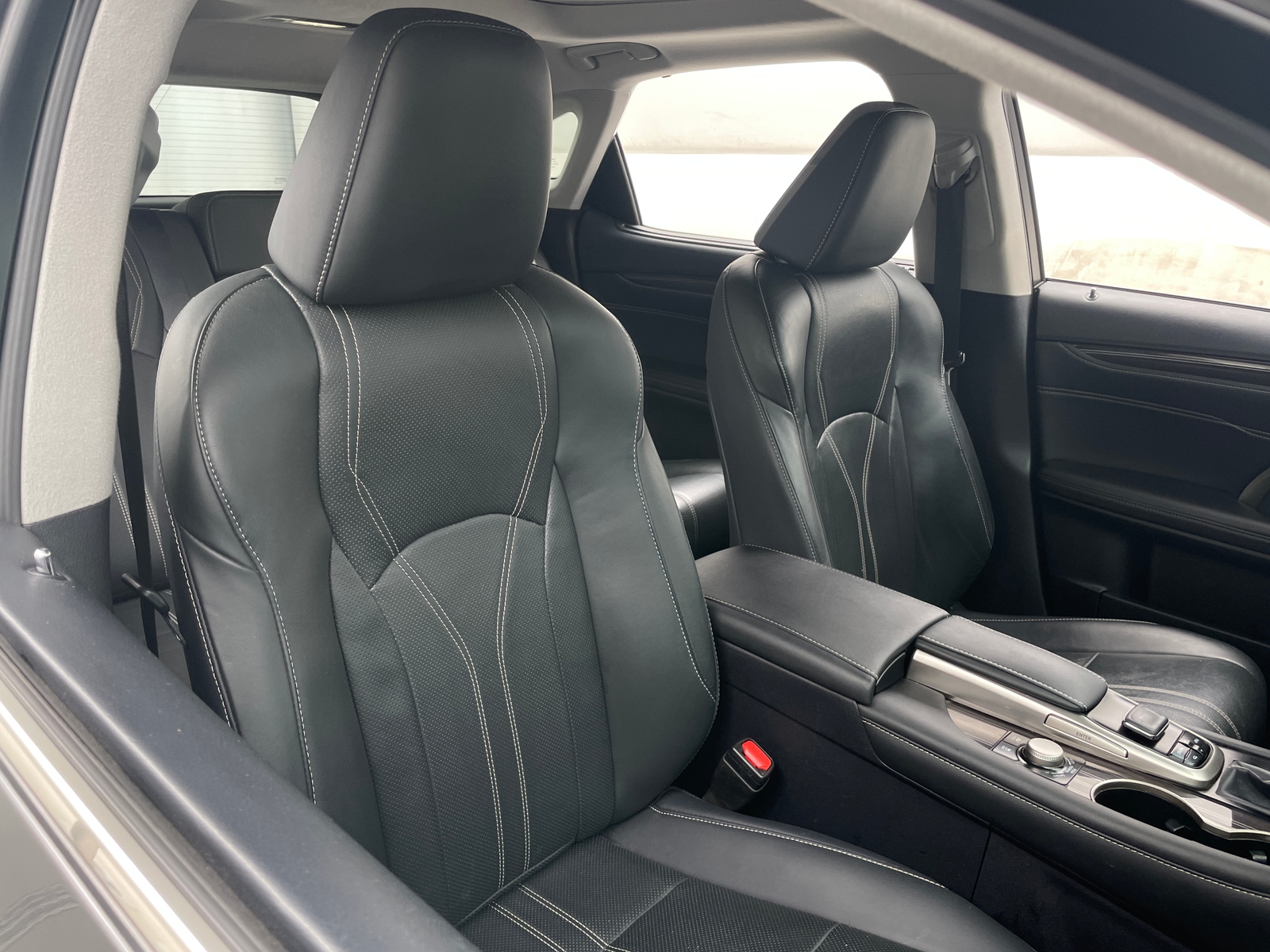 Thumbnail: 2019 Lexus RX - 2