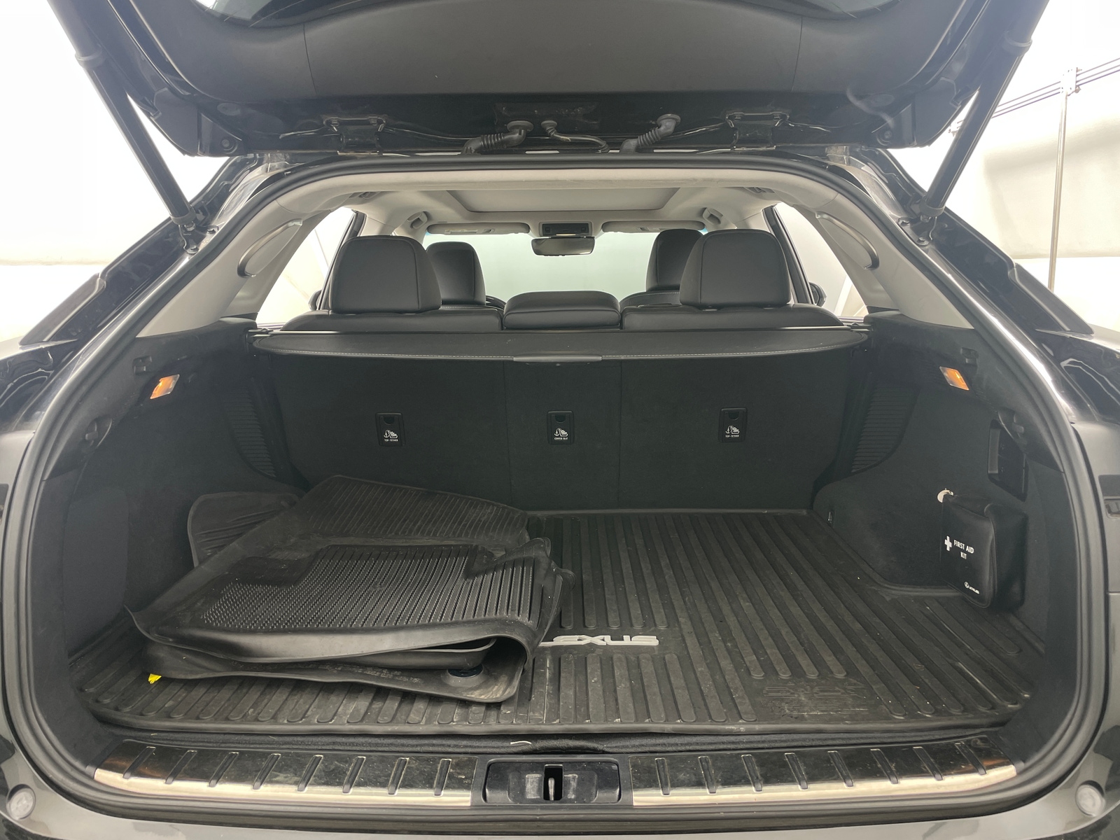 Thumbnail: 2019 Lexus RX - 7