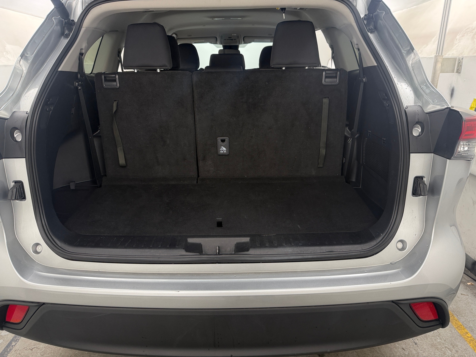 Thumbnail: 2025 Toyota Highlander - 7