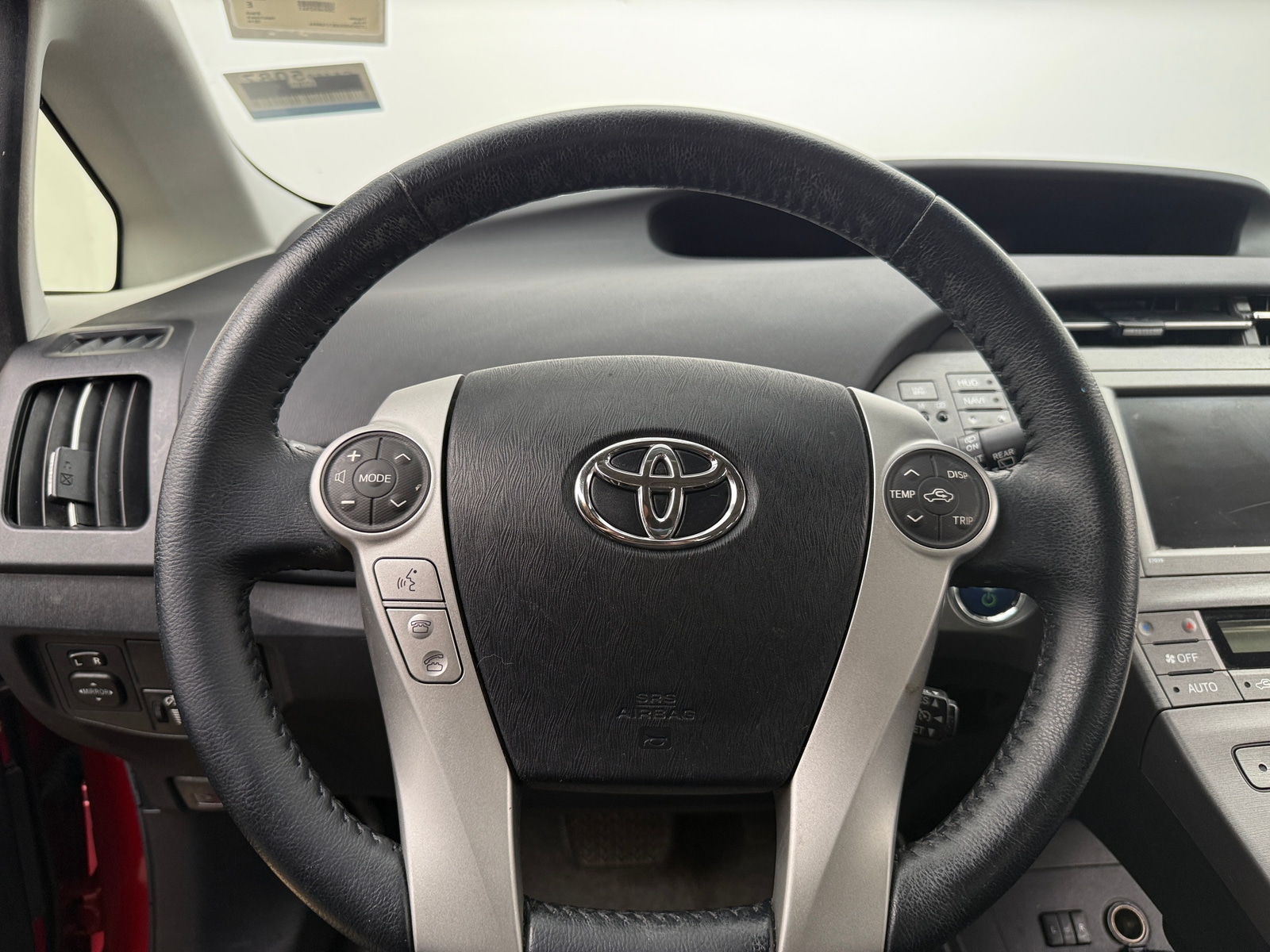 Thumbnail: 2014 Toyota Prius - 5