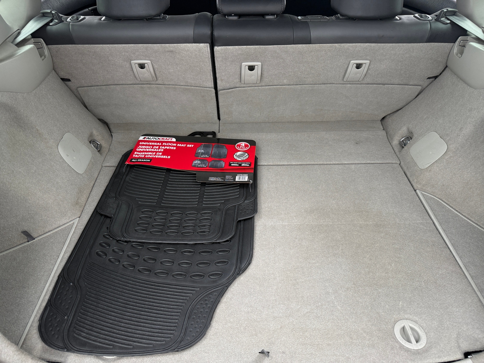 Thumbnail: 2014 Toyota Prius - 7