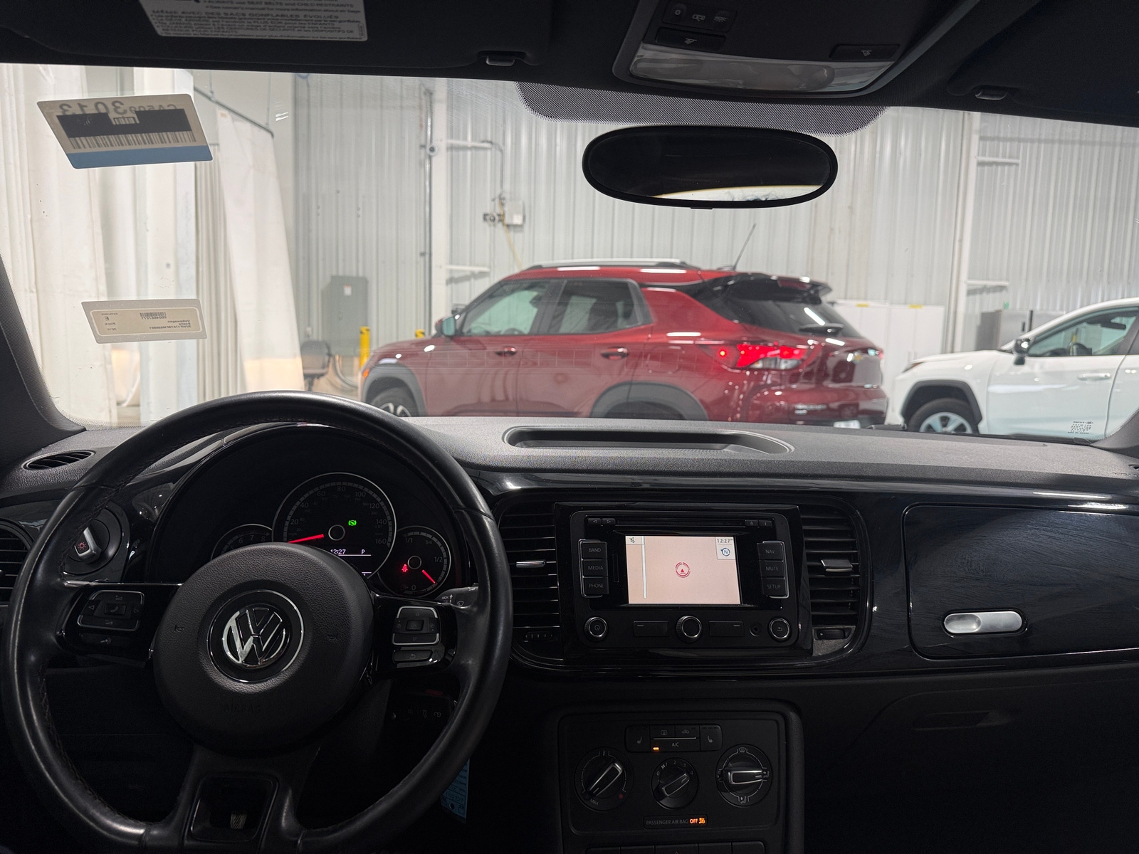 Thumbnail: 2015 Volkswagen Beetle - 3