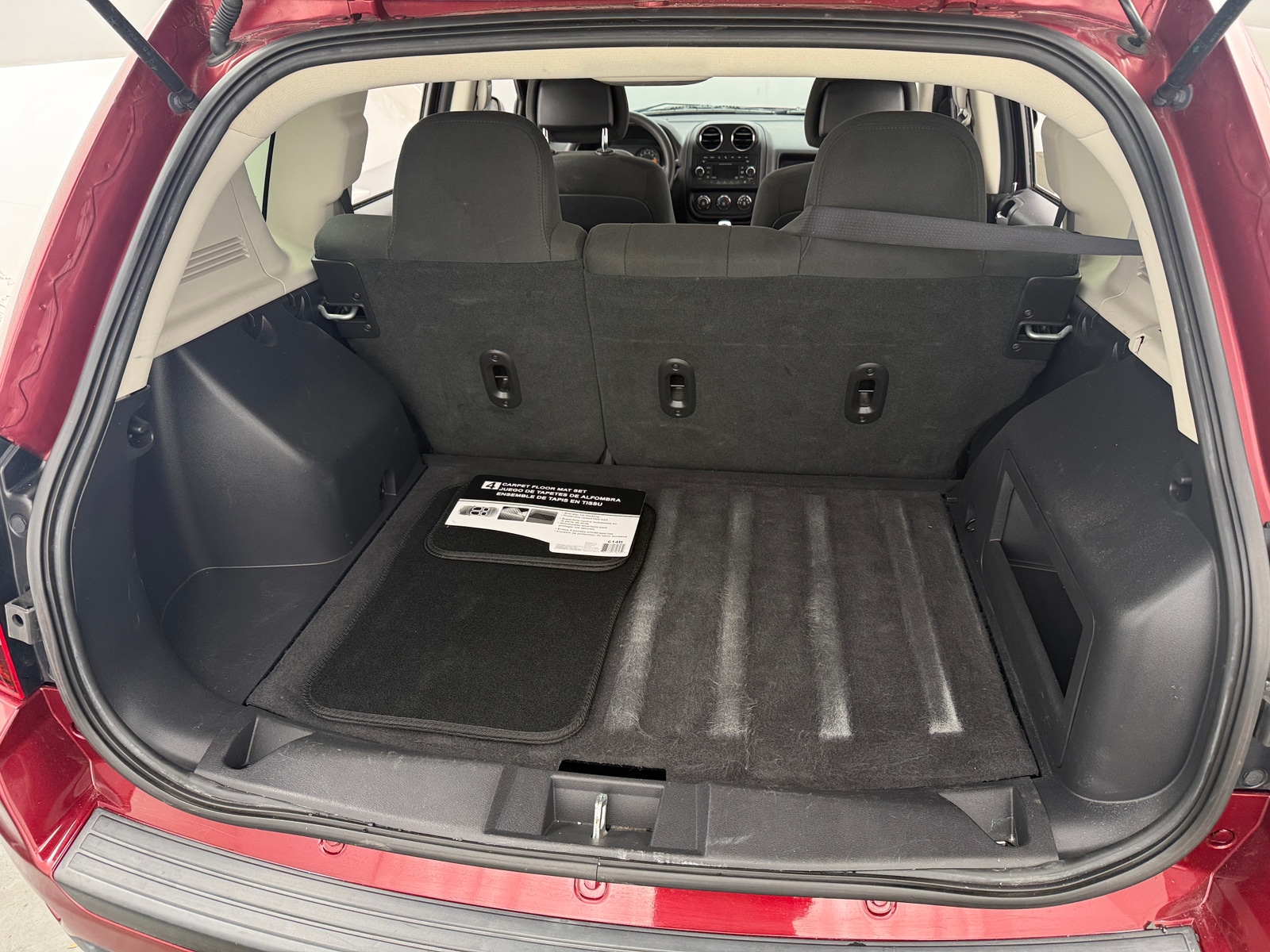 Thumbnail: 2016 Jeep Compass - 7