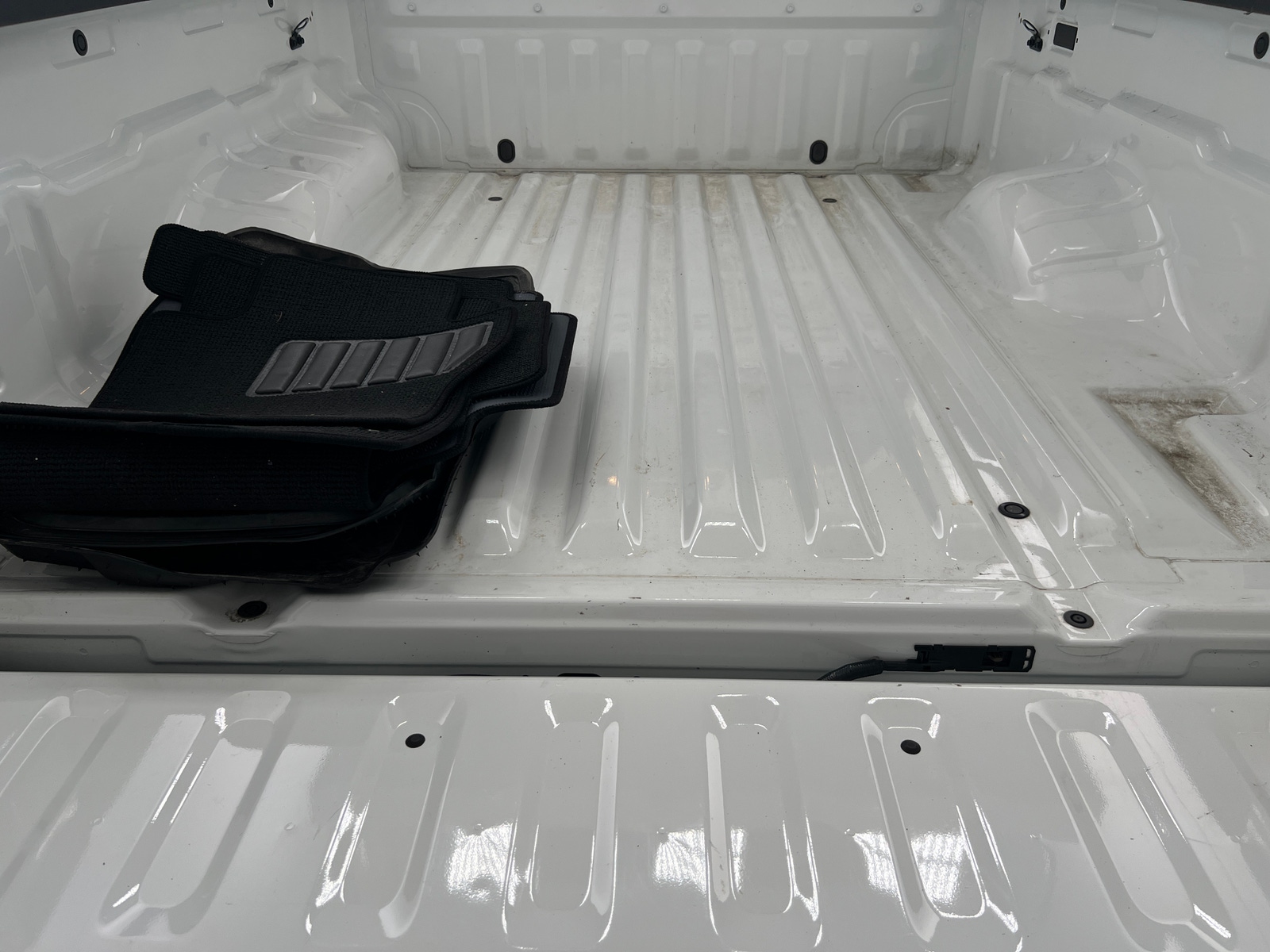 Thumbnail: 2022 Nissan Frontier - 7