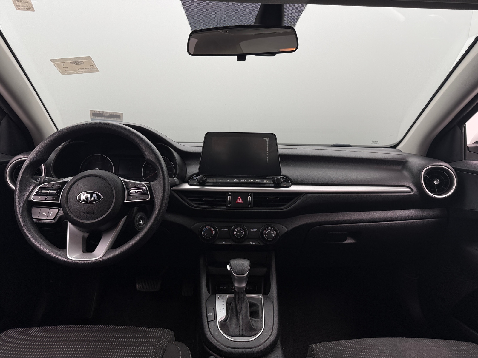 Thumbnail: 2020 Kia Forte - 3