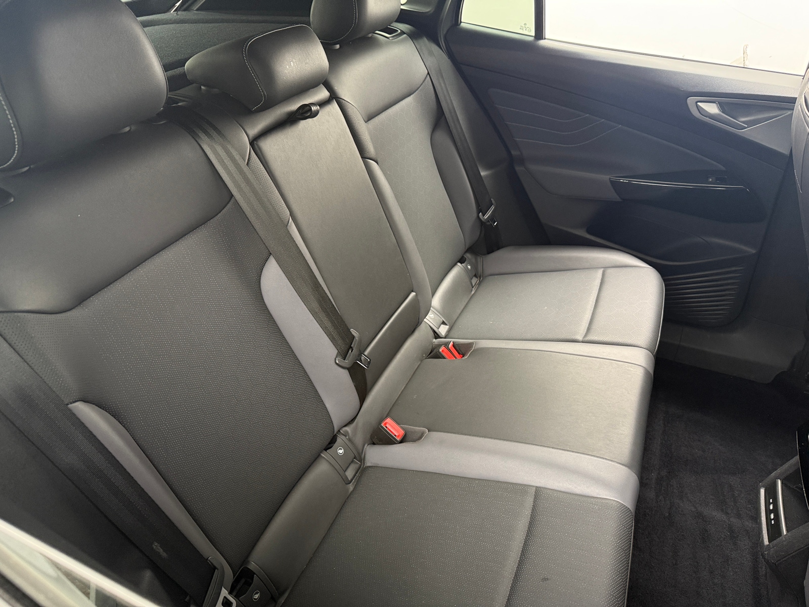 Thumbnail: 2024 Volkswagen ID.4 - 5