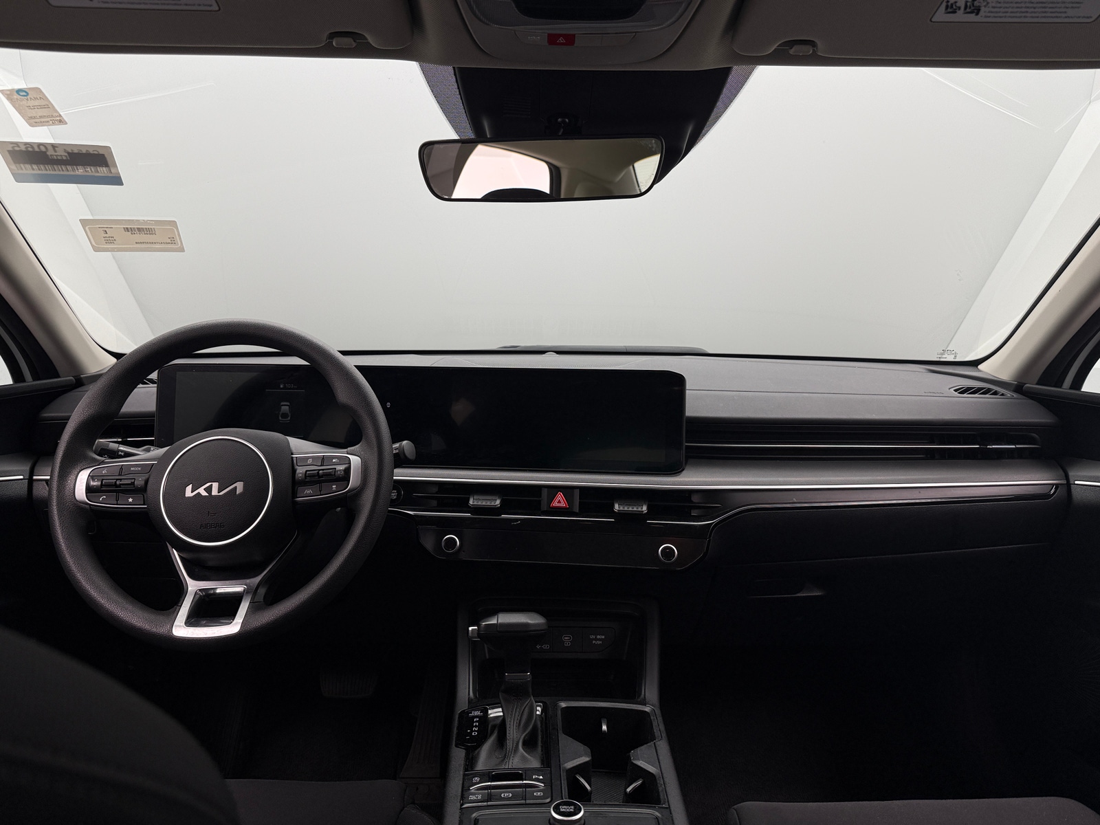 Thumbnail: 2025 Kia K5 - 3