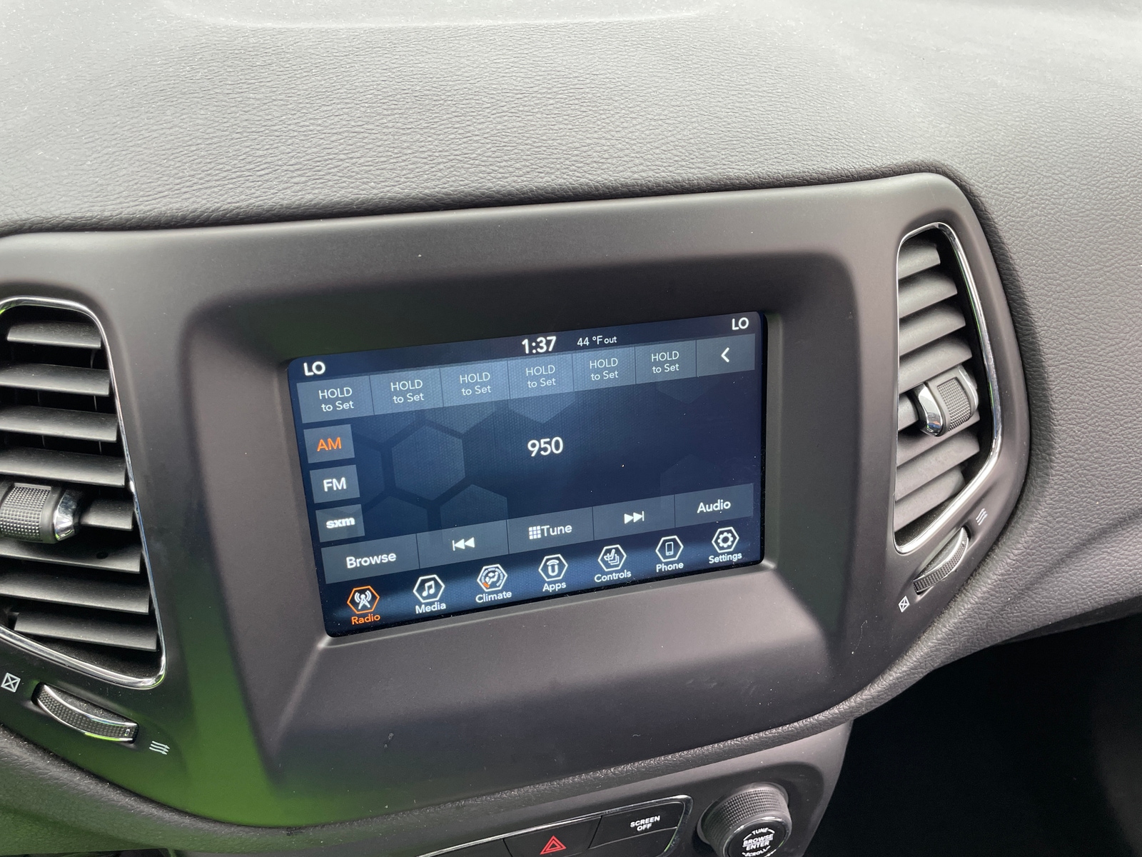 Thumbnail: 2018 Jeep Compass - 3