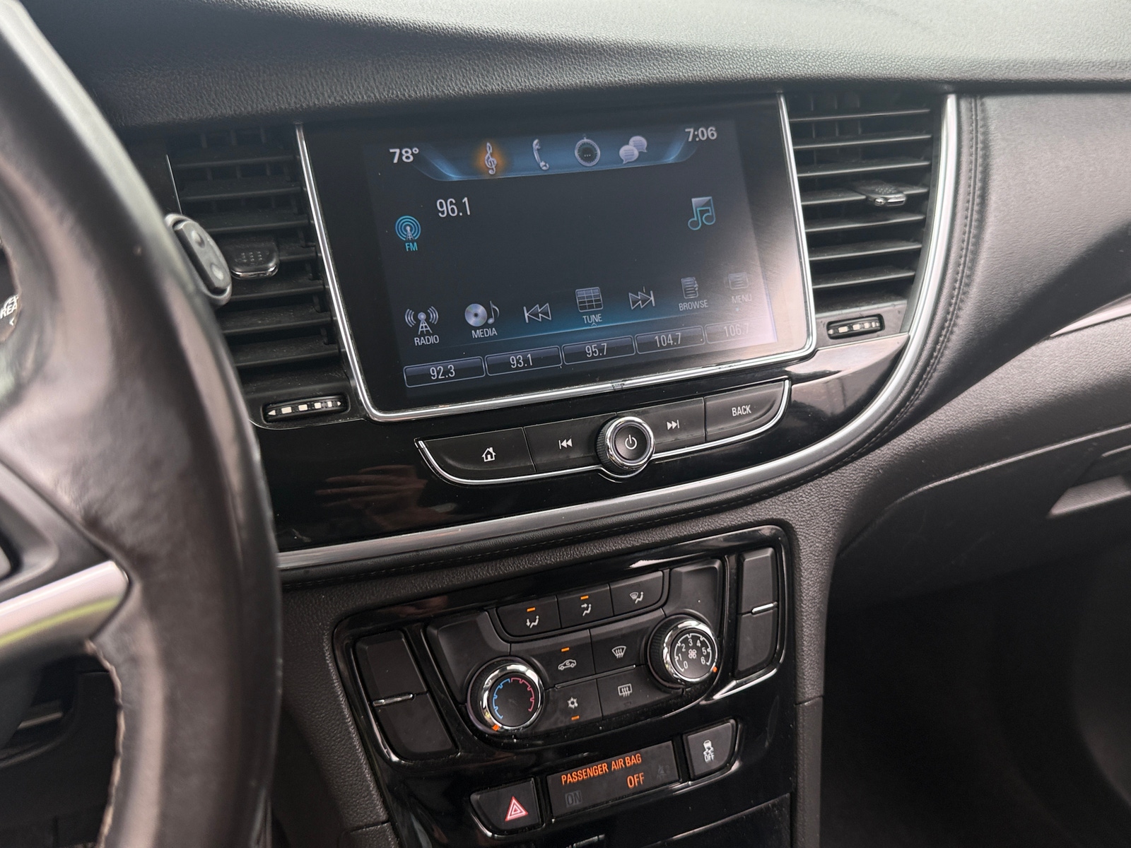 Thumbnail: 2019 Buick Encore - 4