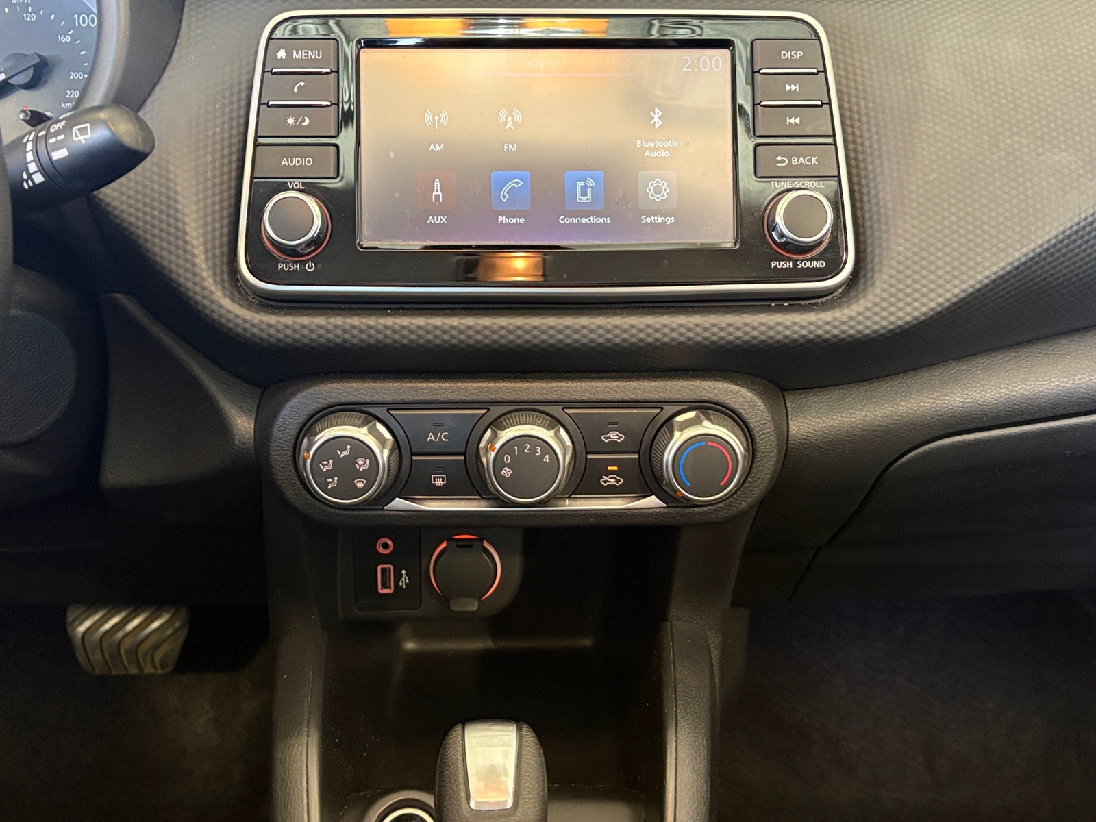 Thumbnail: 2024 Nissan Kicks - 4