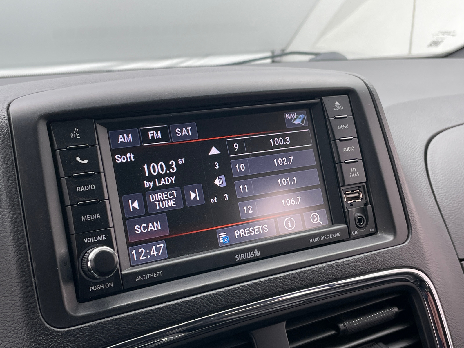 Thumbnail: 2019 Dodge Grand Caravan - 3