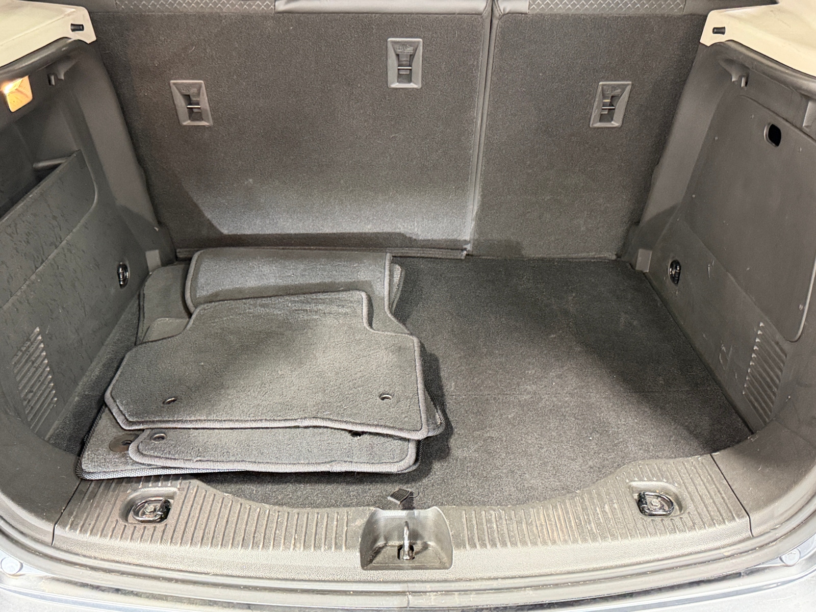 Thumbnail: 2019 Buick Encore - 7