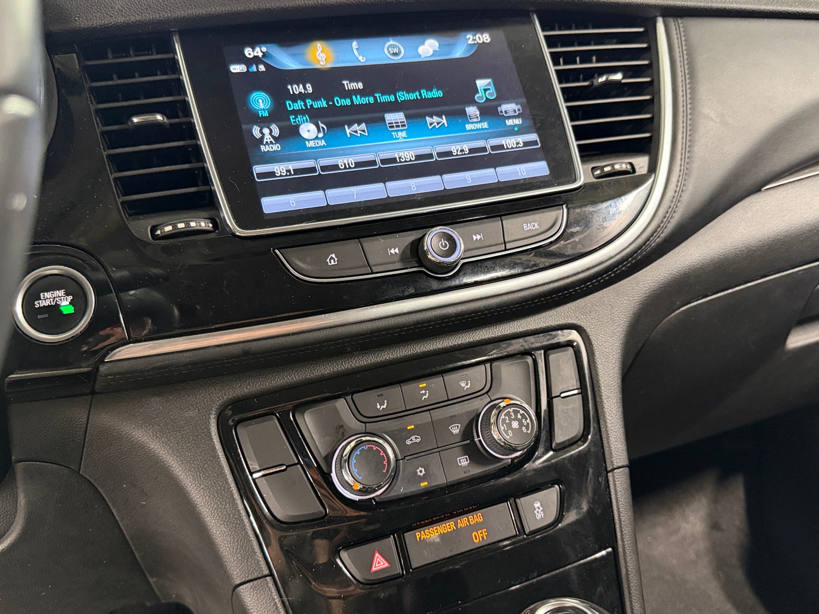 Thumbnail: 2019 Buick Encore - 4