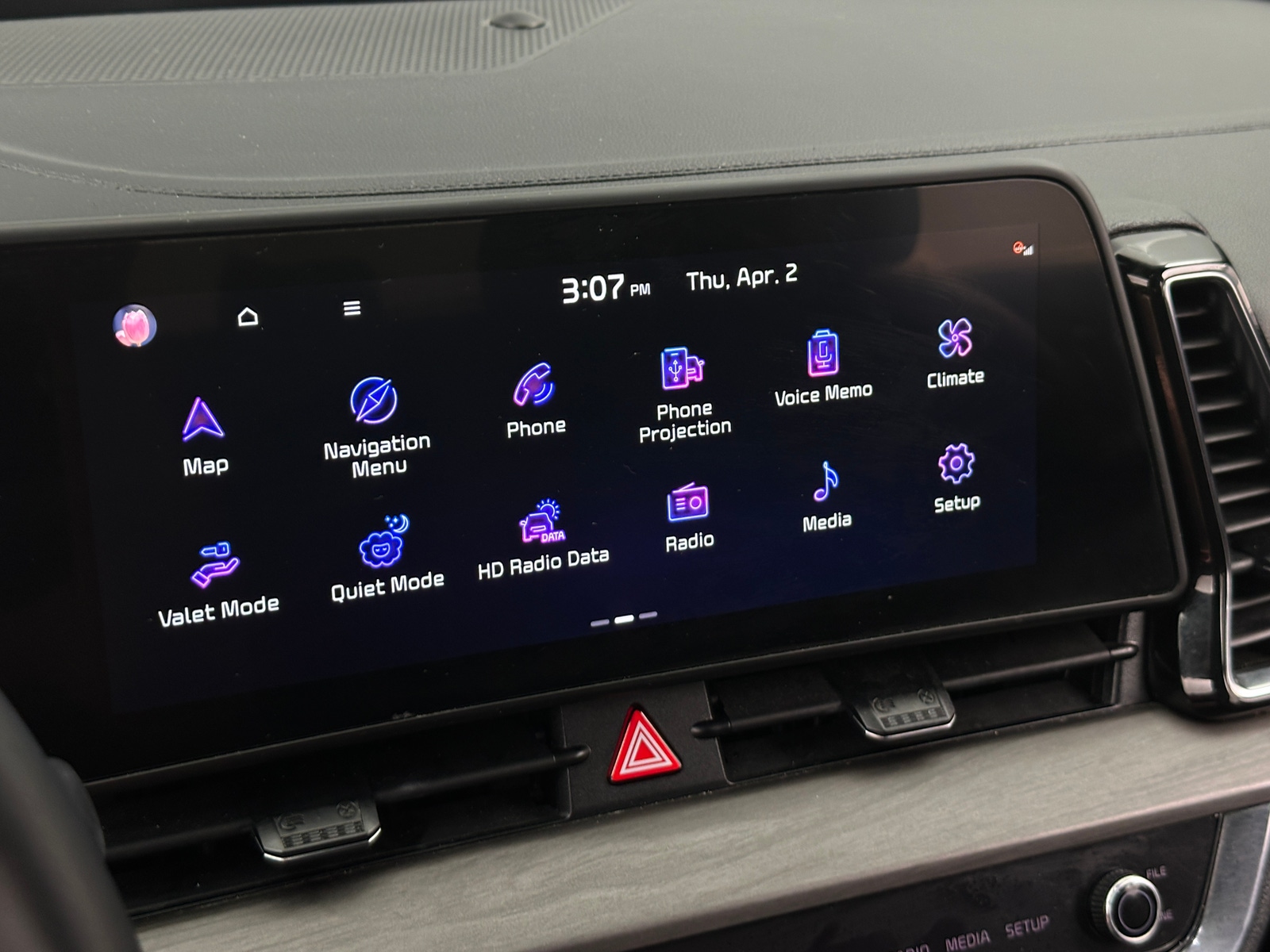 Thumbnail: 2023 Kia Sportage - 3