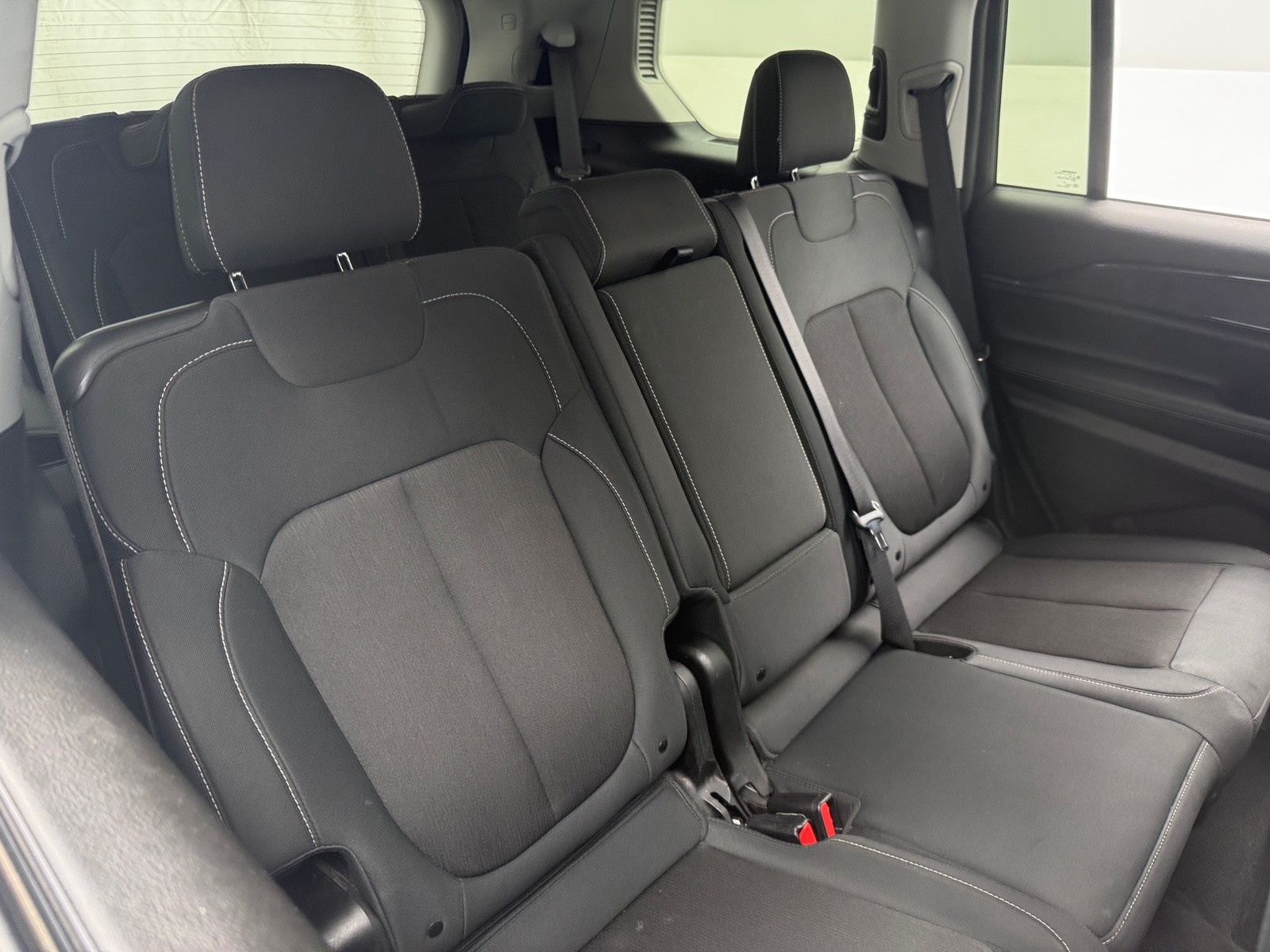 Thumbnail: 2022 Jeep Grand Cherokee L - 6