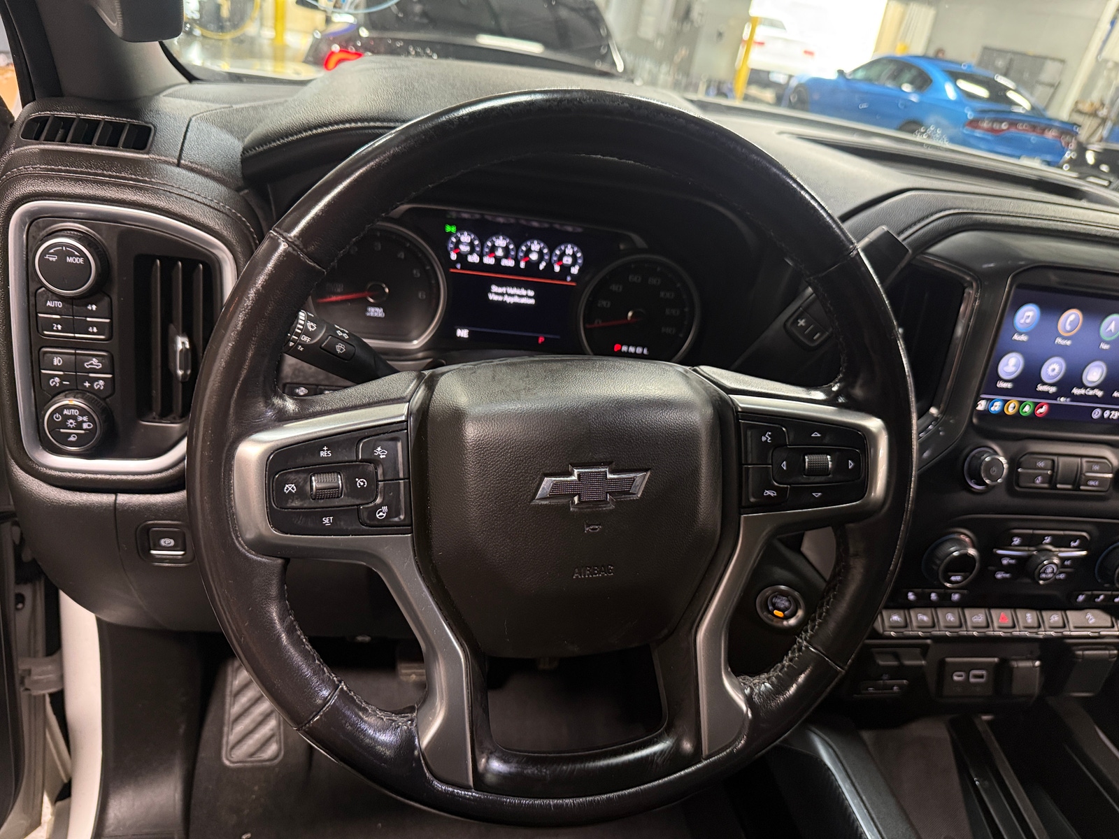 Thumbnail: 2020 Chevrolet Silverado 1500 - 4
