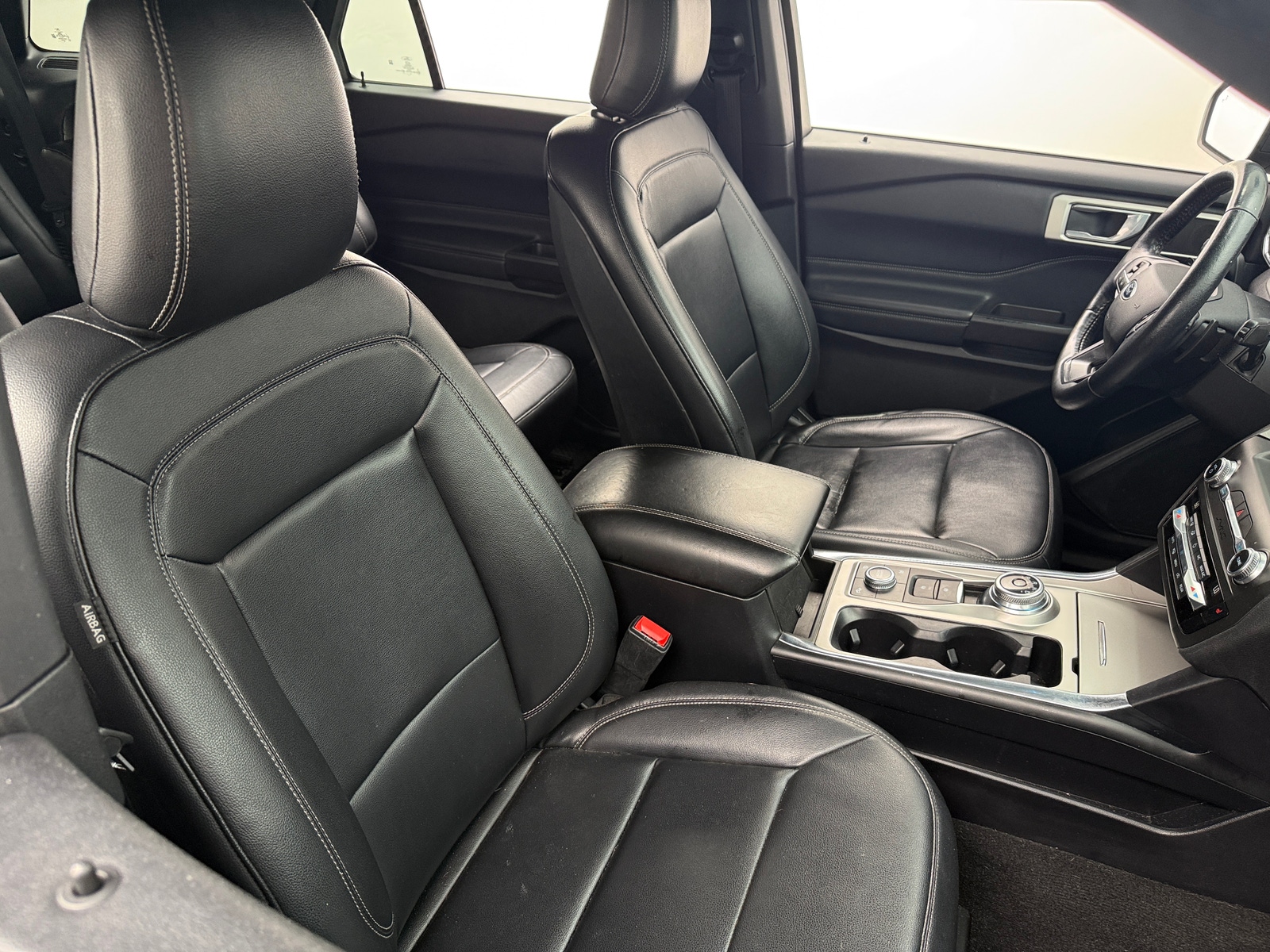 Thumbnail: 2020 Ford Explorer - 2