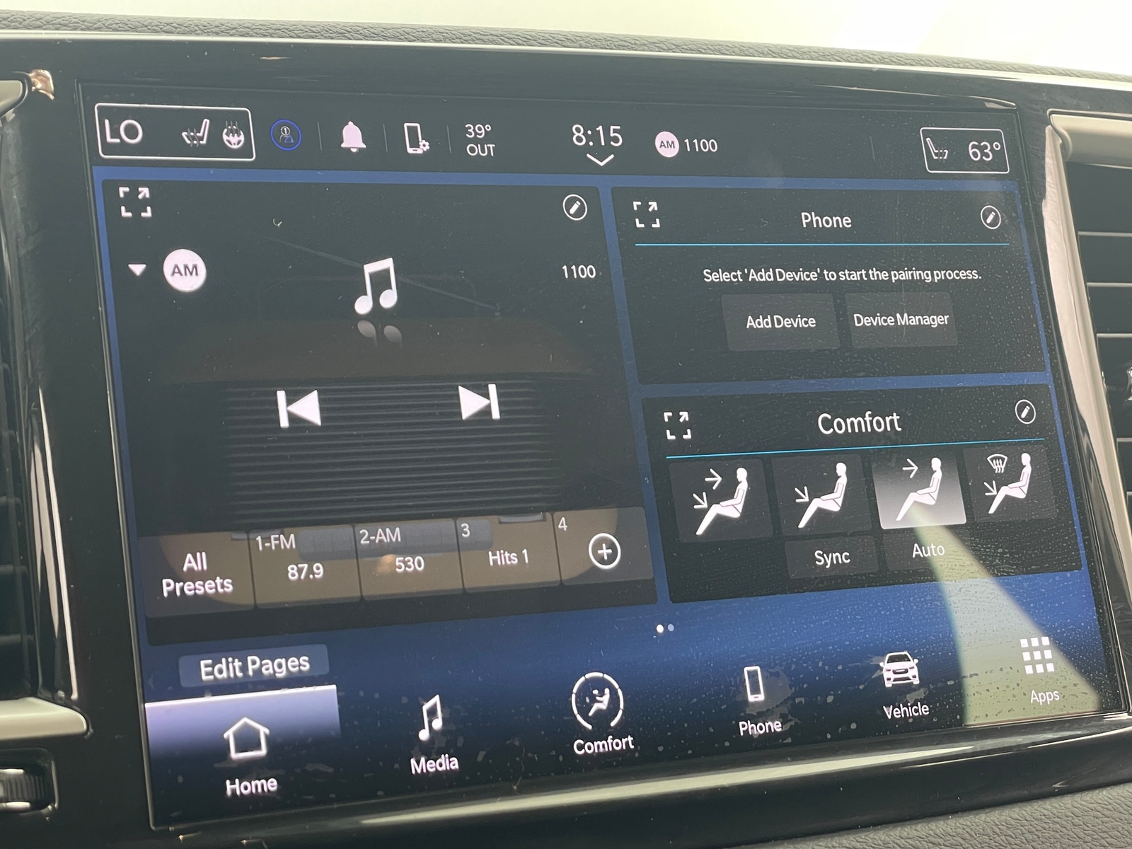 Thumbnail: 2023 Chrysler Pacifica - 3