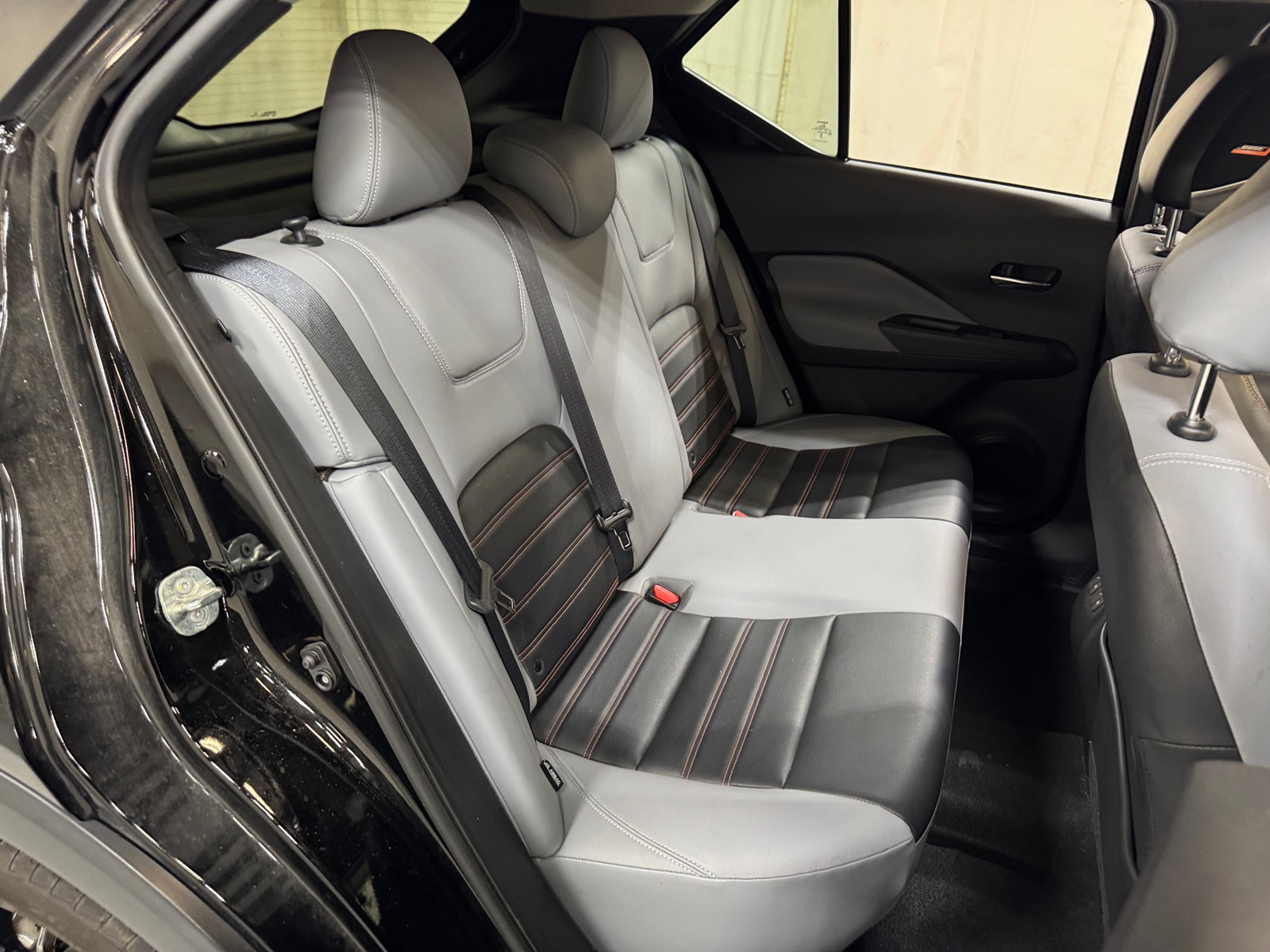 Thumbnail: 2023 Nissan Kicks - 6