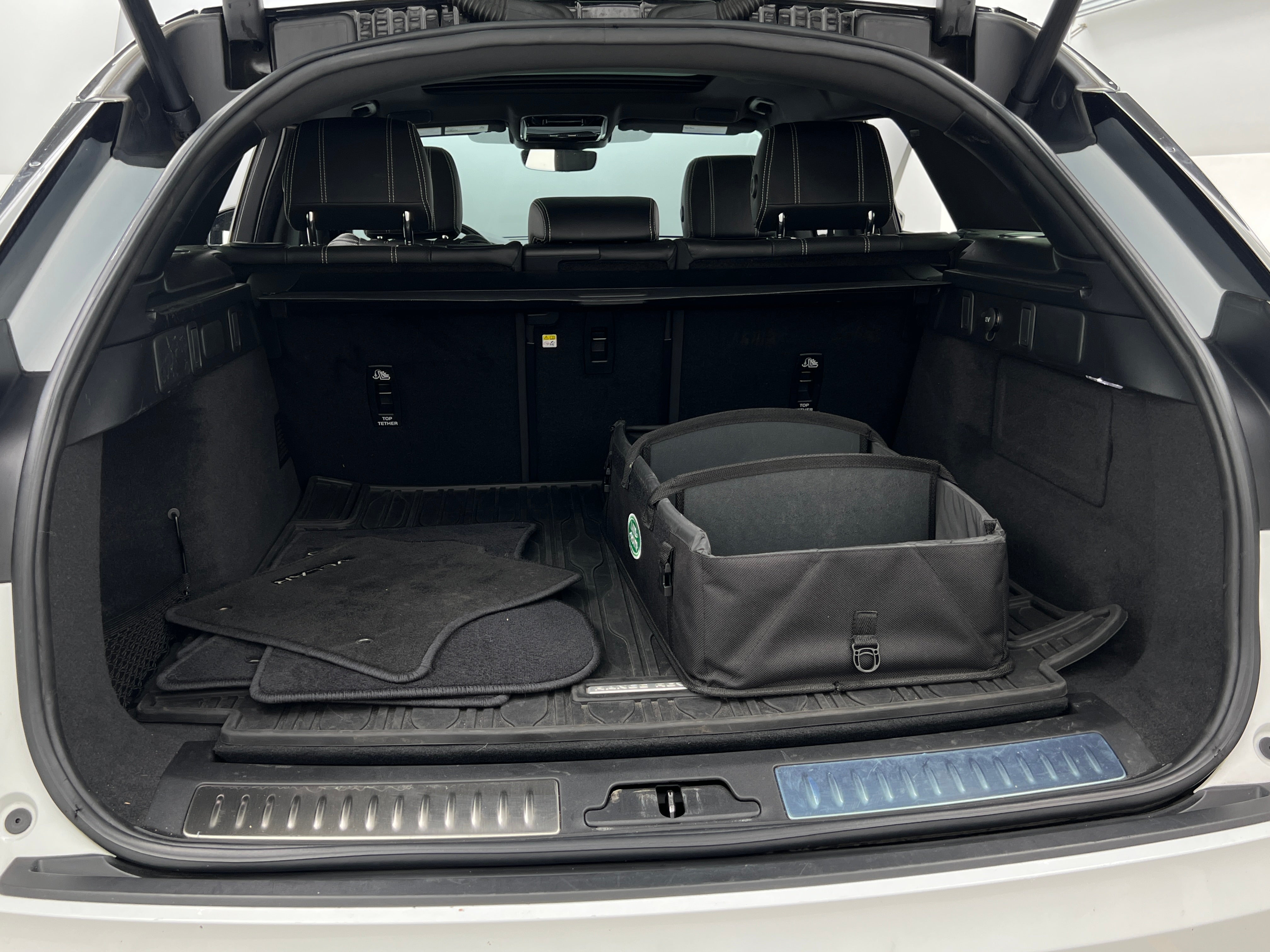 2021 Land Rover Range Rover Velar