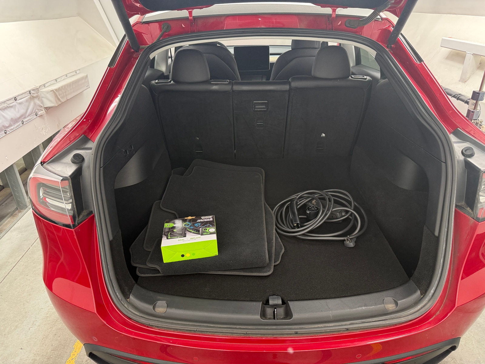 Thumbnail: 2022 Tesla Model Y - 6