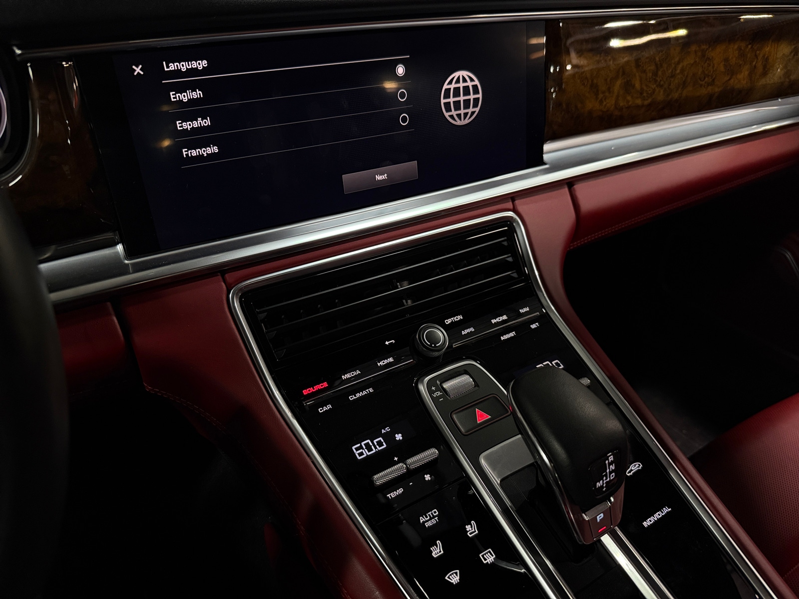 Thumbnail: 2023 Porsche Panamera - 3