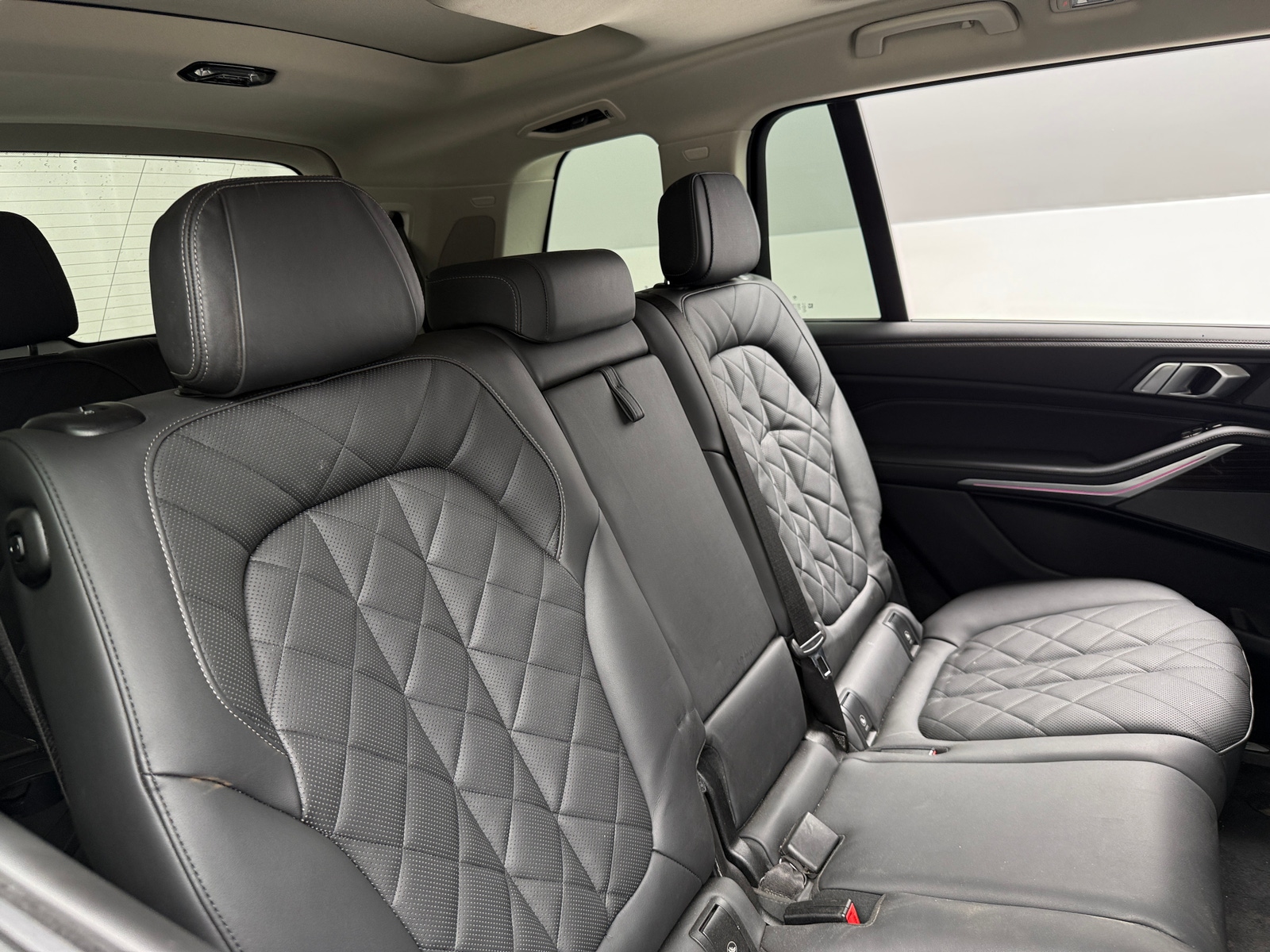 Thumbnail: 2025 BMW X7 - 6