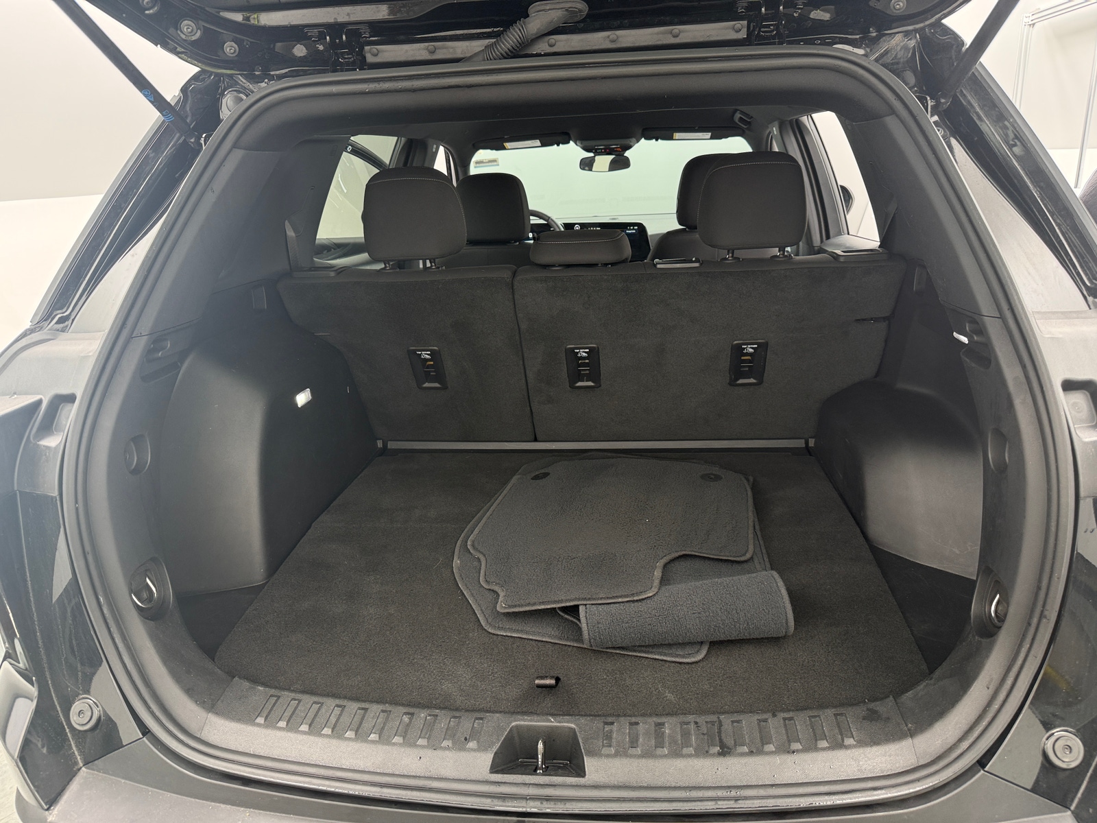 Thumbnail: 2025 Chevrolet Equinox - 7