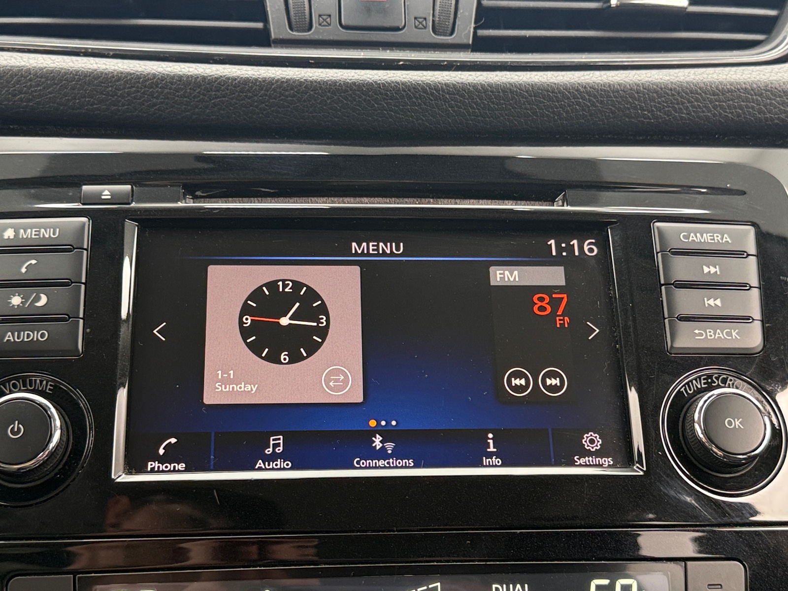 Thumbnail: 2020 Nissan Rogue - 4