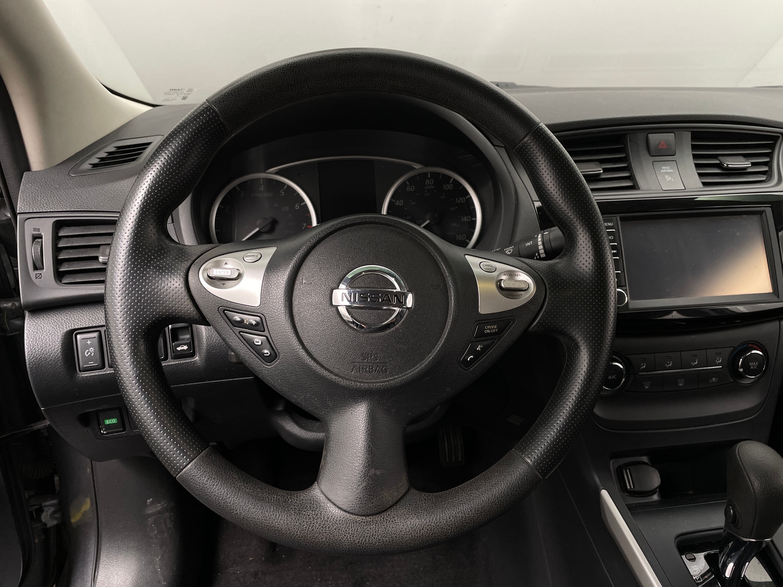 Thumbnail: 2019 Nissan Sentra - 5