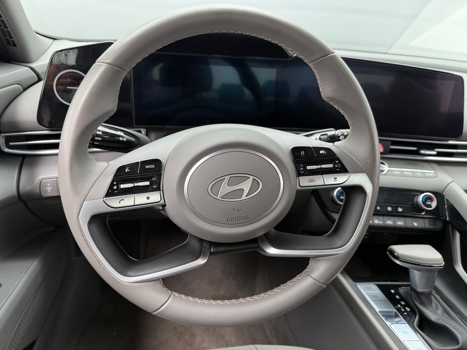 Thumbnail: 2025 Hyundai Elantra - 5