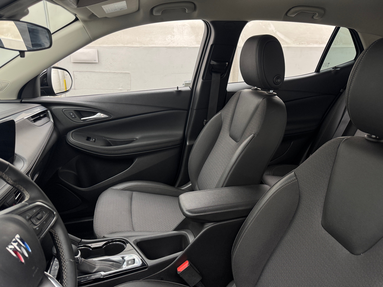 Thumbnail: 2025 Buick Encore GX - 2