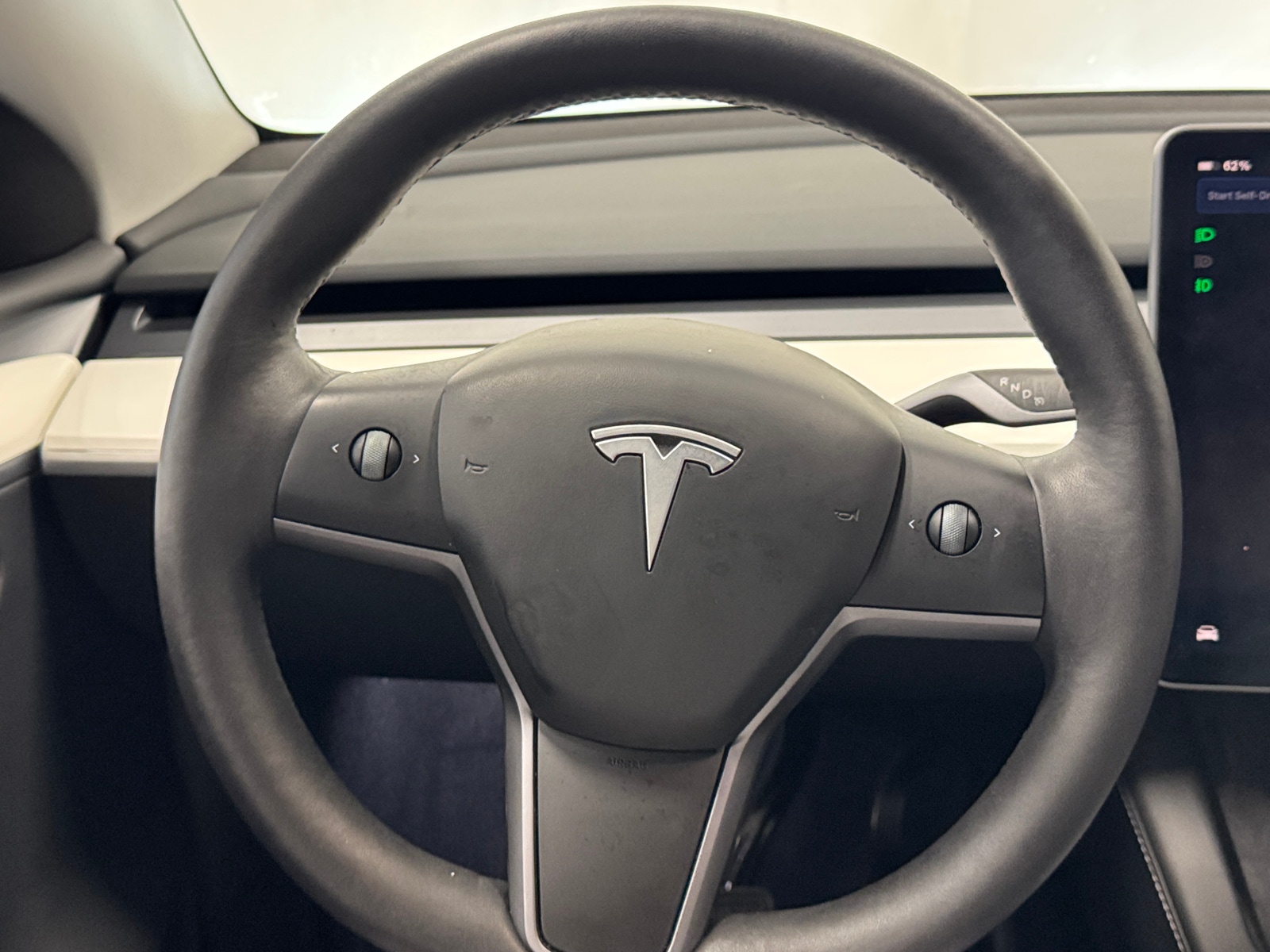 Thumbnail: 2024 Tesla Model Y - 4